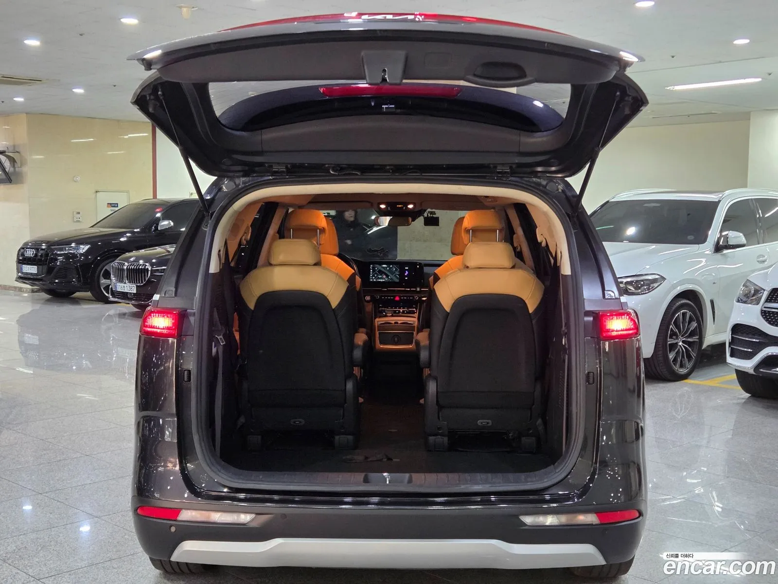 Kia Carnival 2021 — 15
