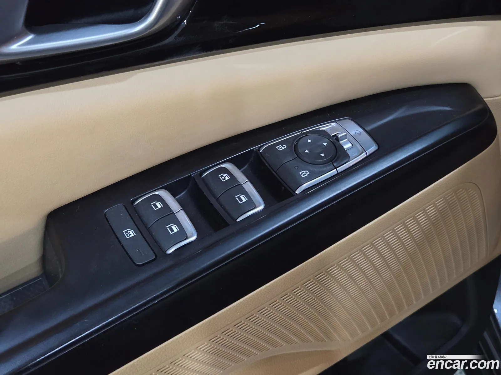 Kia Carnival 2021 — 4