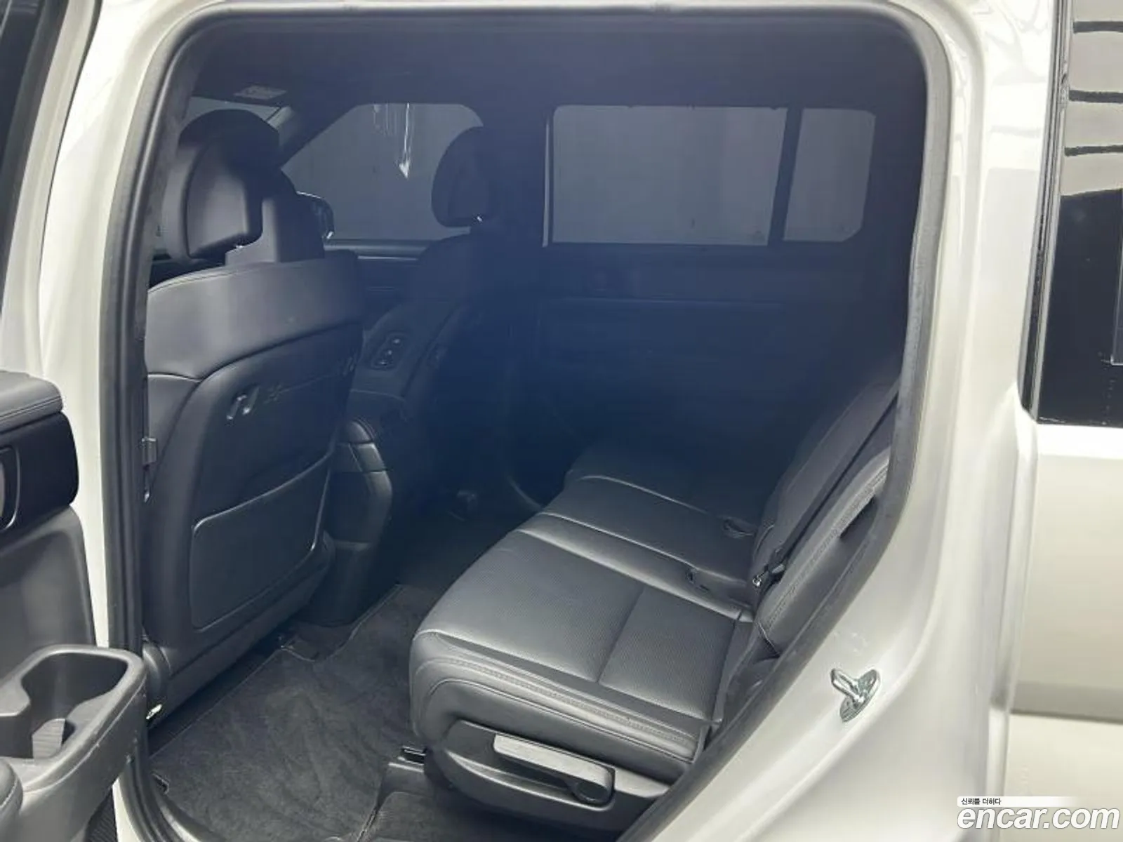 Hyundai Santa Fe 2024 — 18