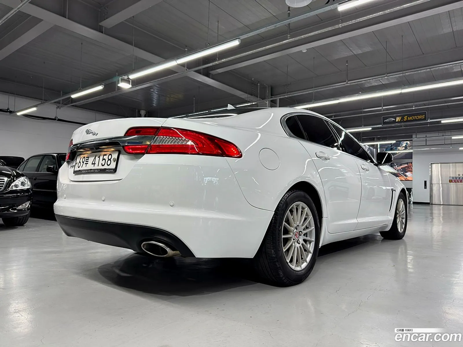 Jaguar XF 2014 — 14