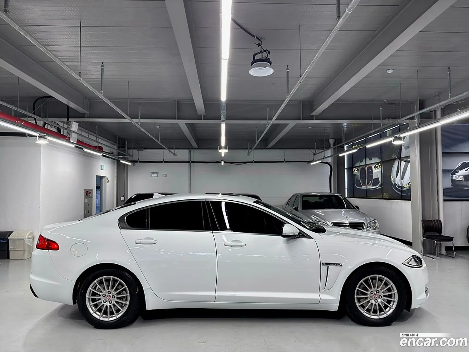 Jaguar XF 2014 — 7