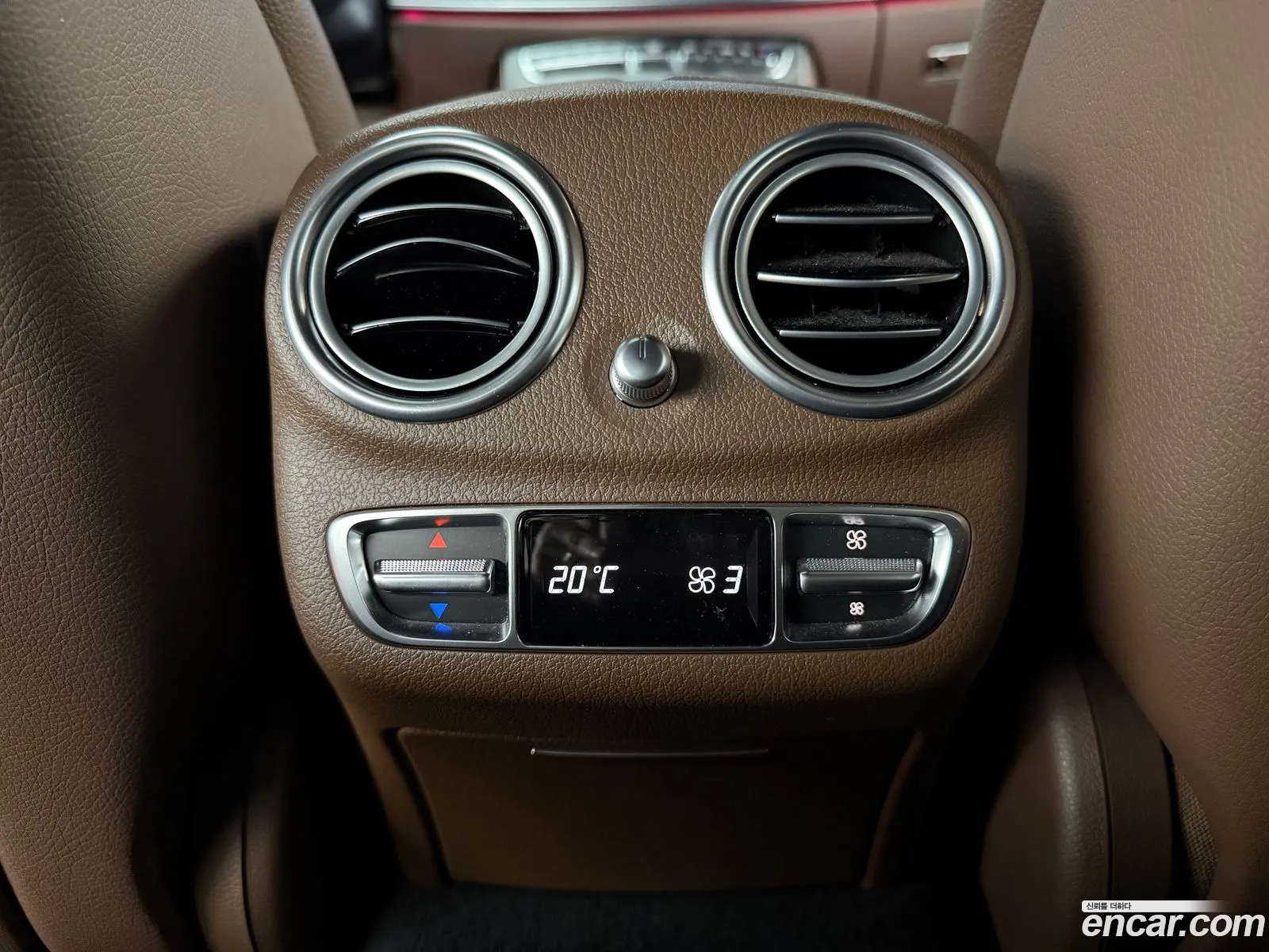 Mercedes-Benz E-Class W213 2022 — 4