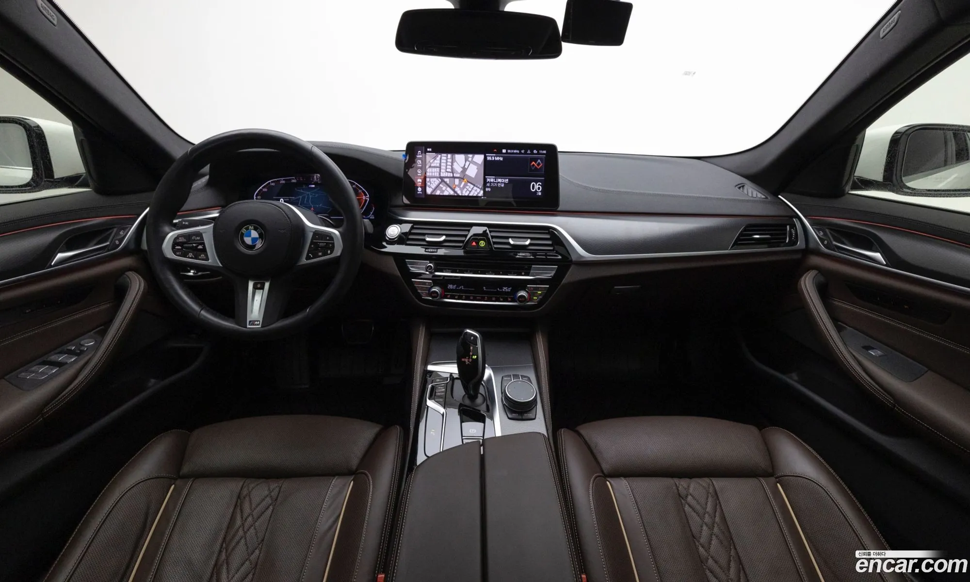 BMW 5 Series 2022 — 12