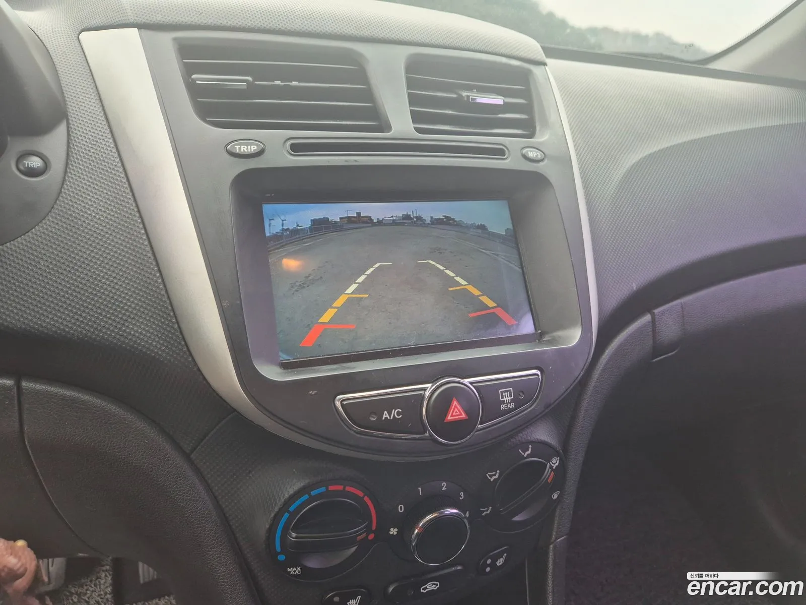 Hyundai Accent 2011 — 7