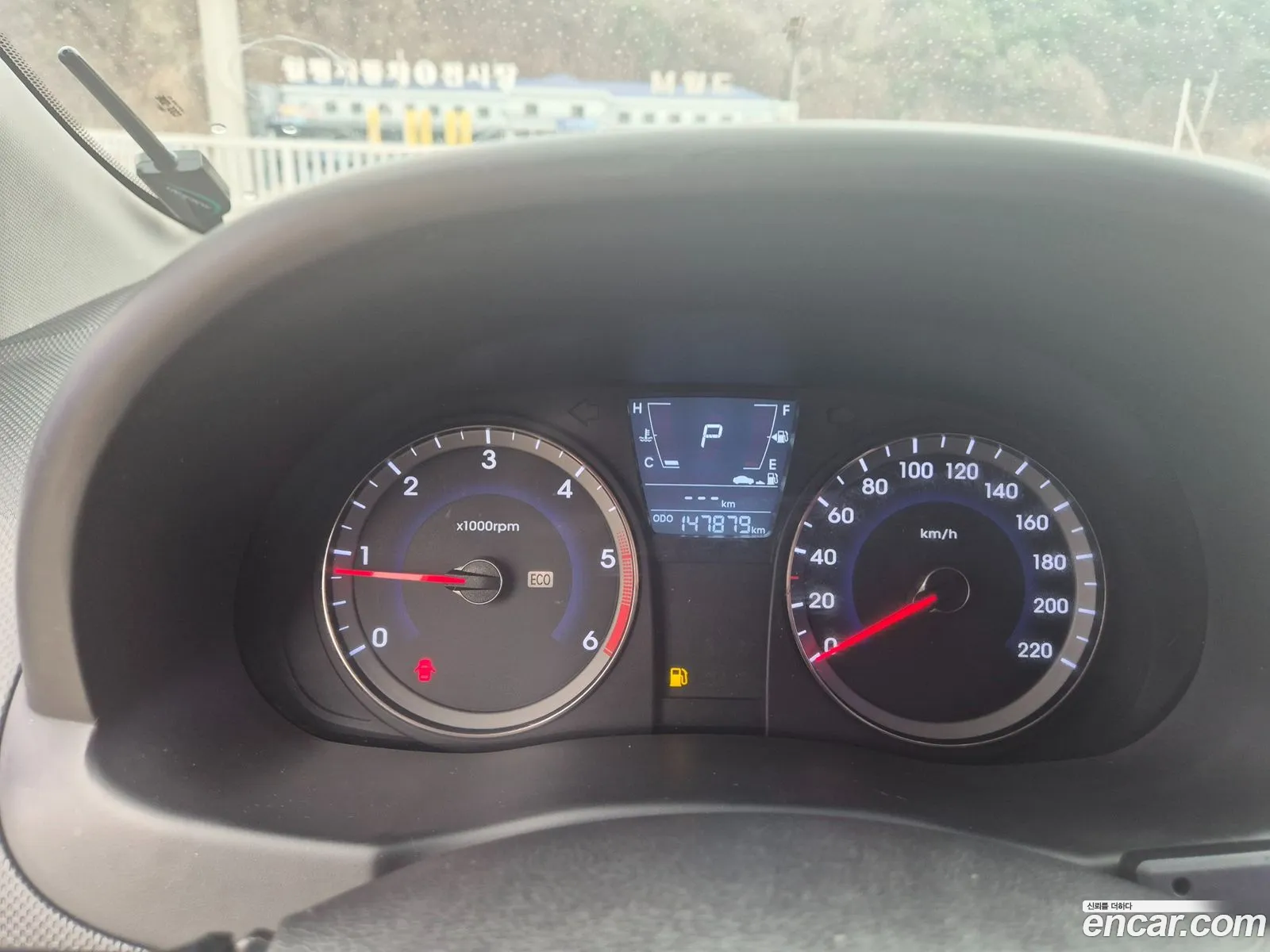 Hyundai Accent 2011 — 10
