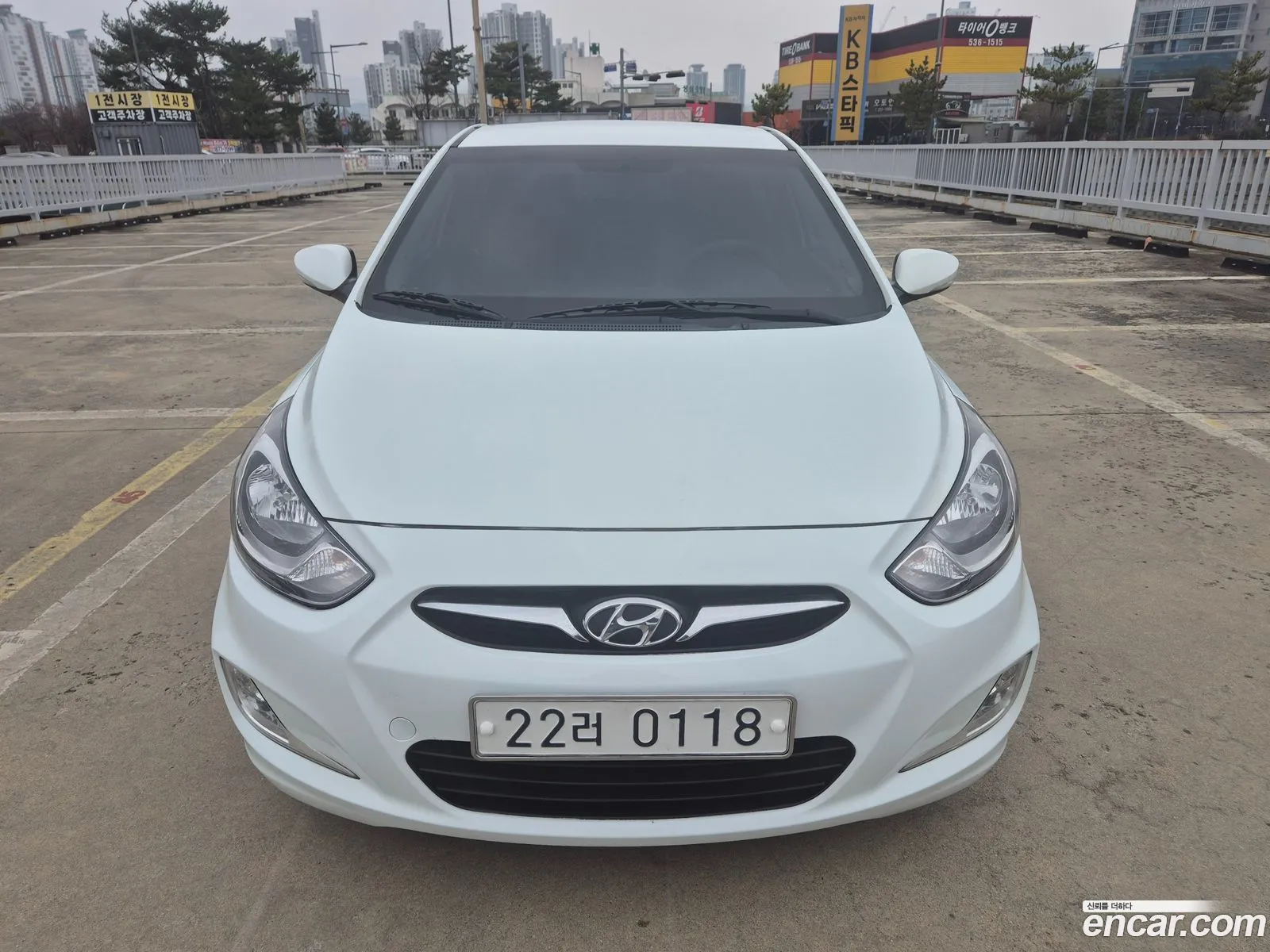 Hyundai Accent 2011 — 5