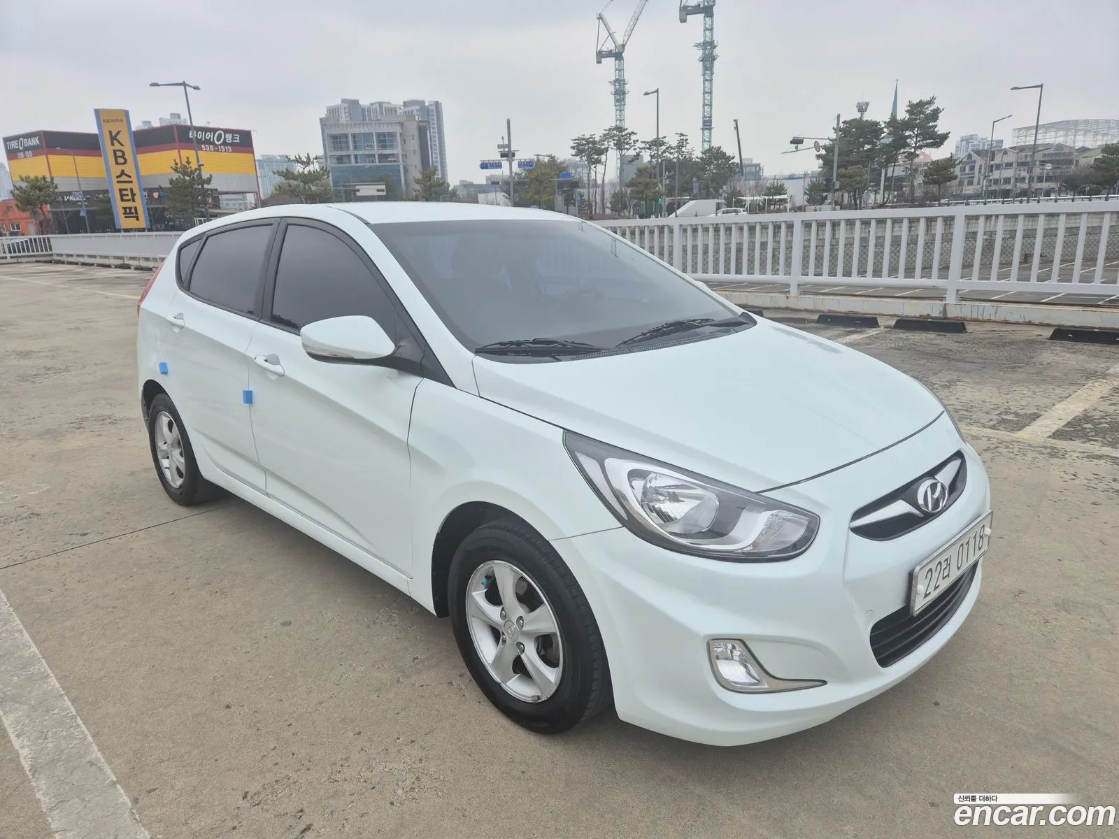 Hyundai Accent 2011 — 14