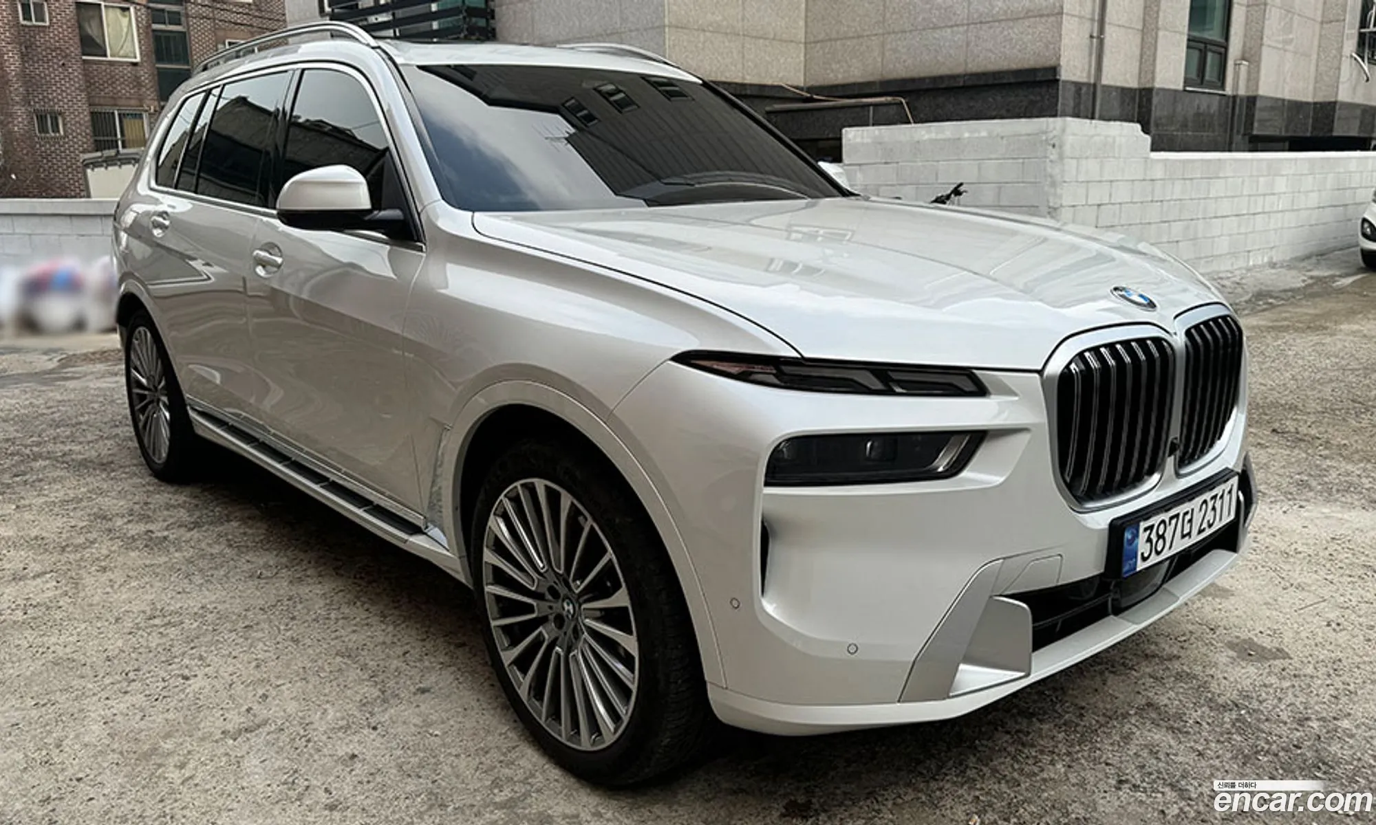 BMW X7 2023 — 4