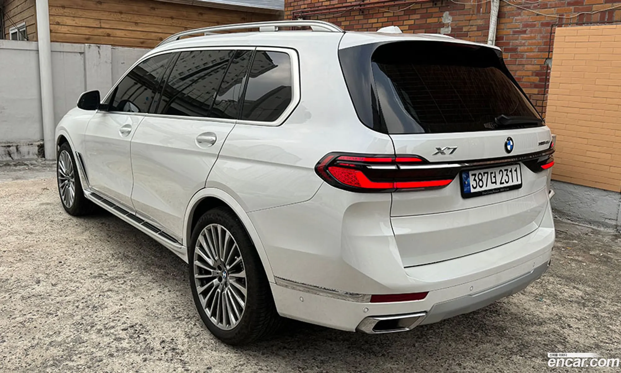 BMW X7 2023 — 8