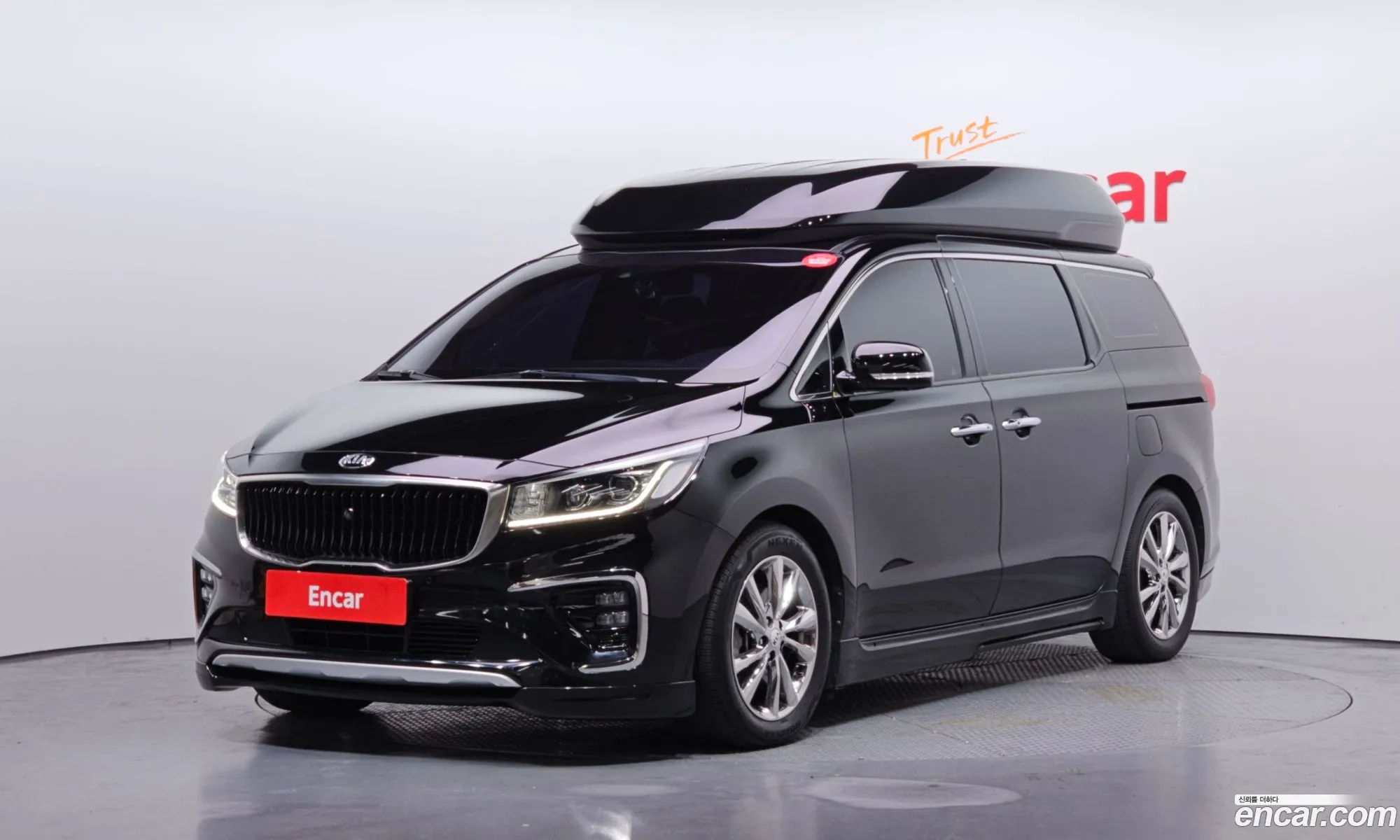 Kia Carnival 2019 — 14