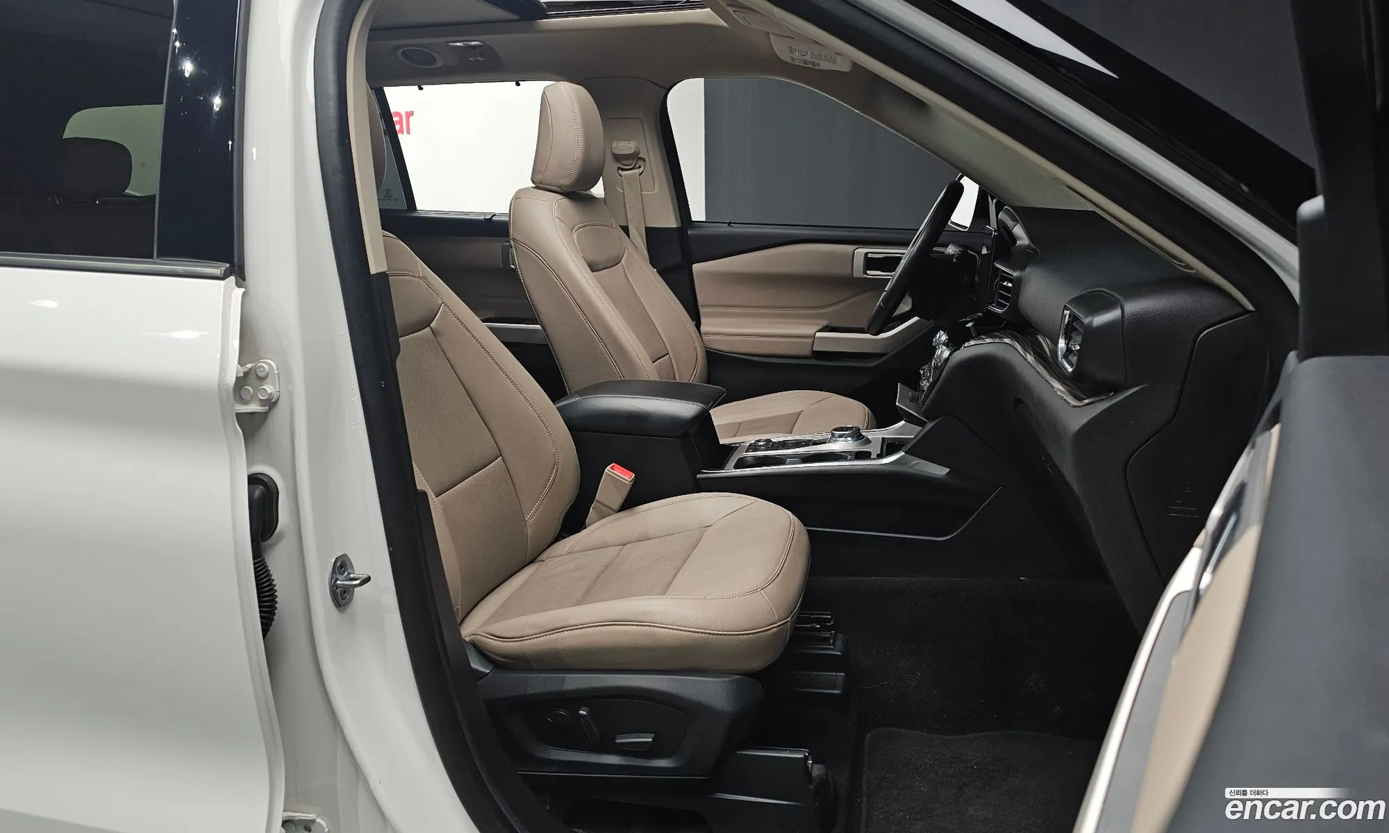Ford Explorer 6th Gen
