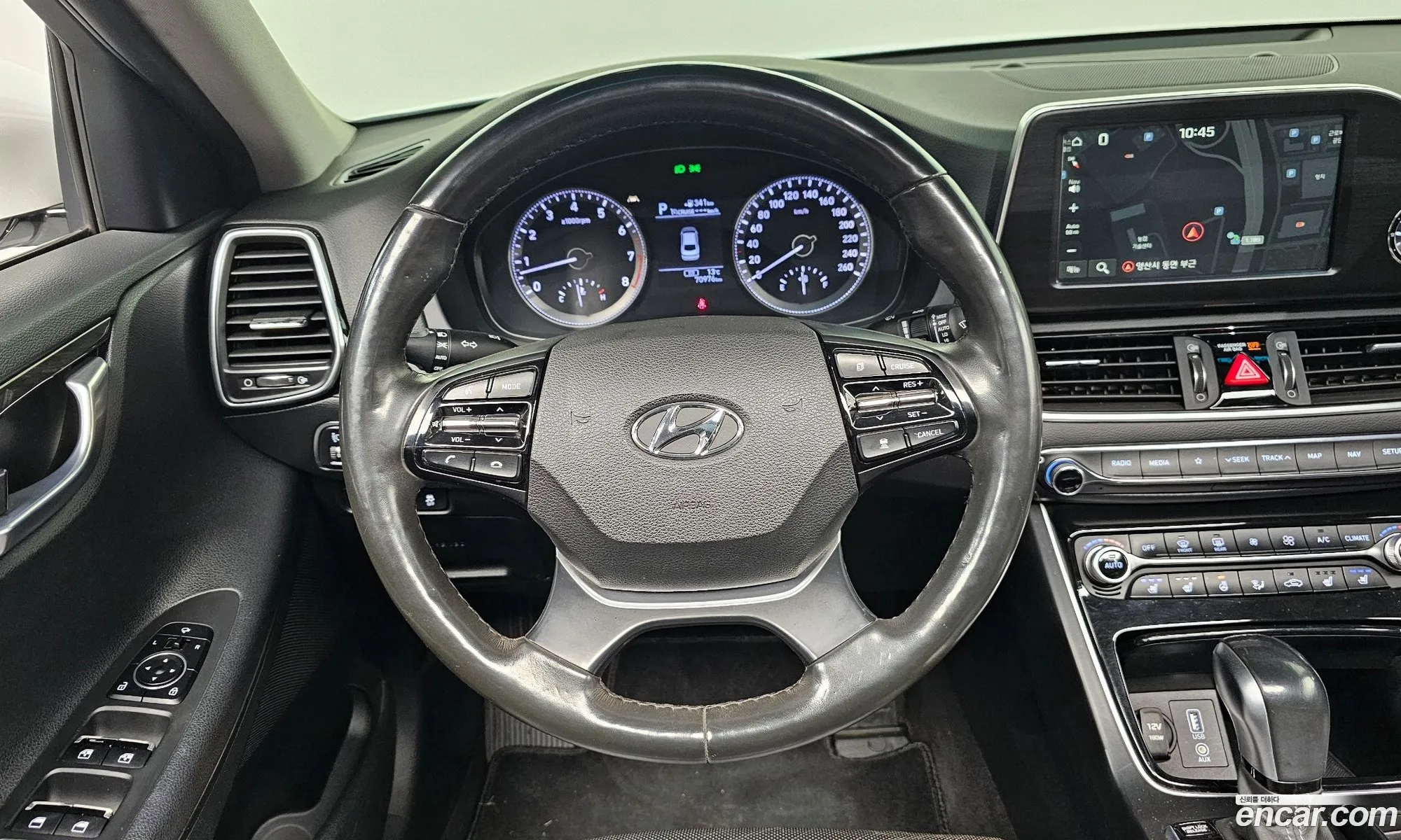 Hyundai Grandeur IG 2018 — 11