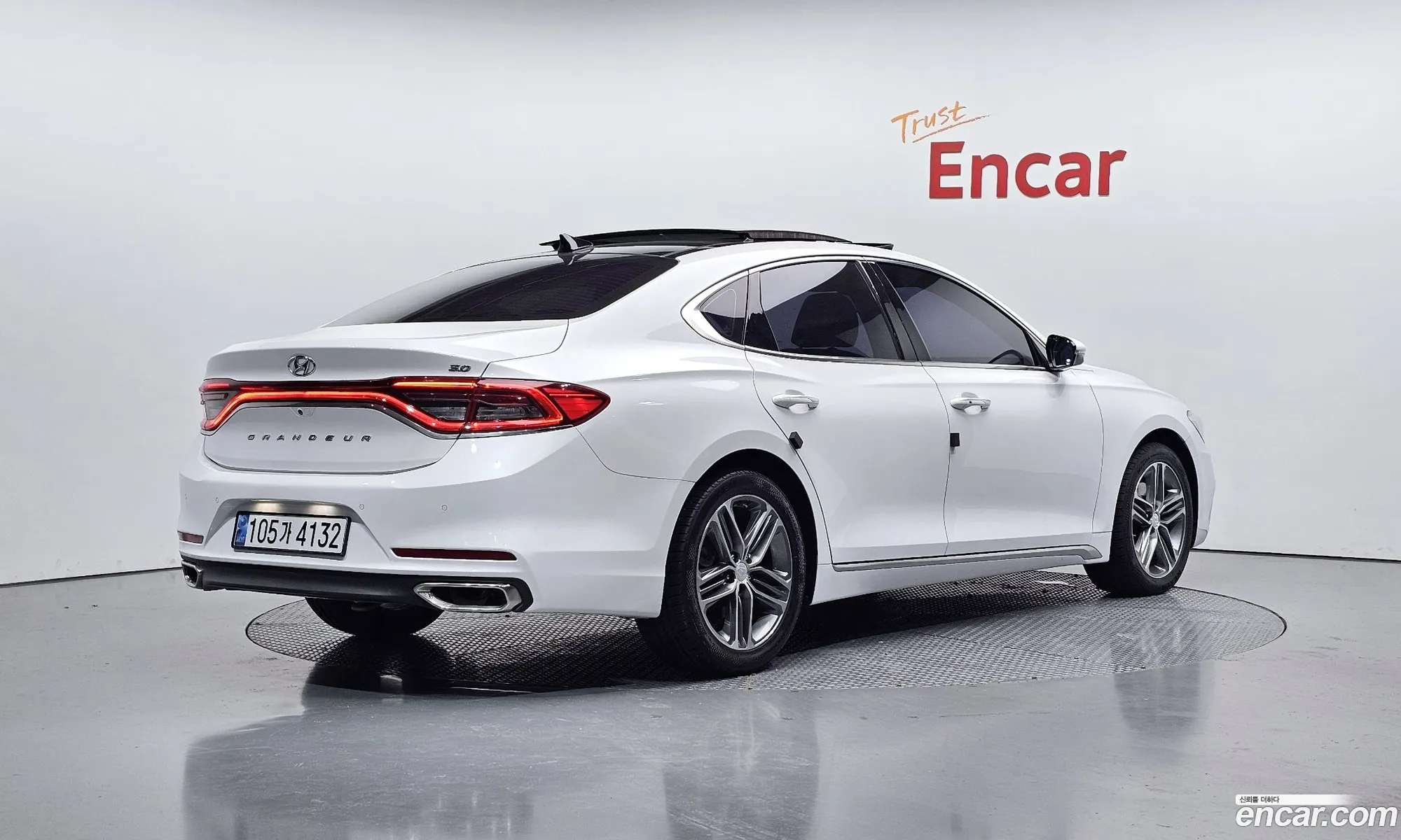 Hyundai Grandeur IG 2018 — 13