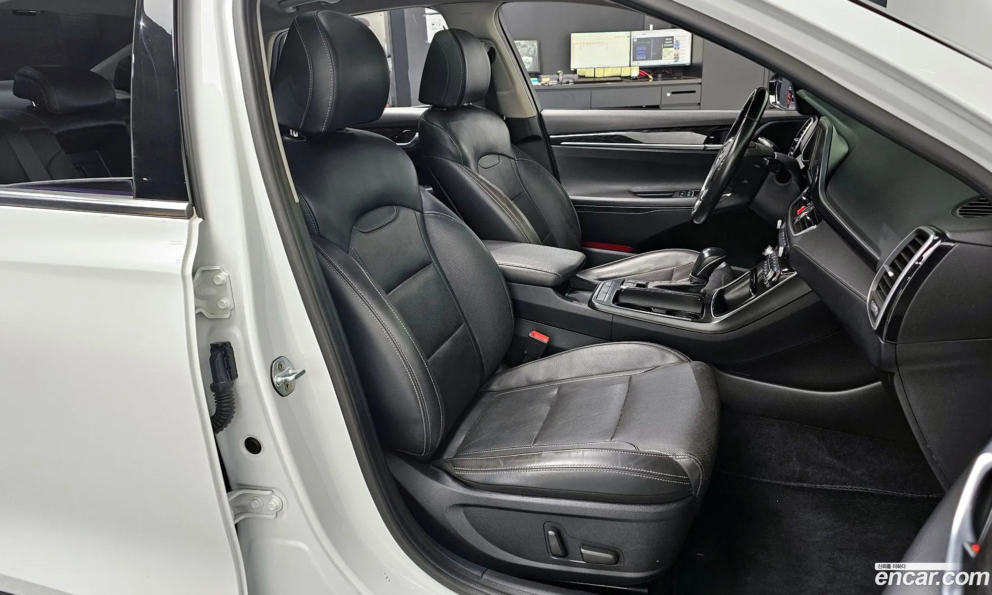 Hyundai Grandeur IG 2018 — 10