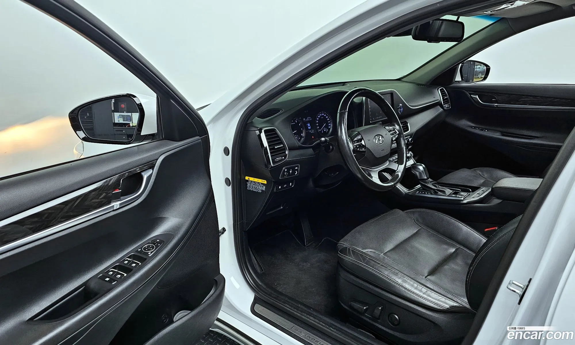 Hyundai Grandeur IG 2018 — 16