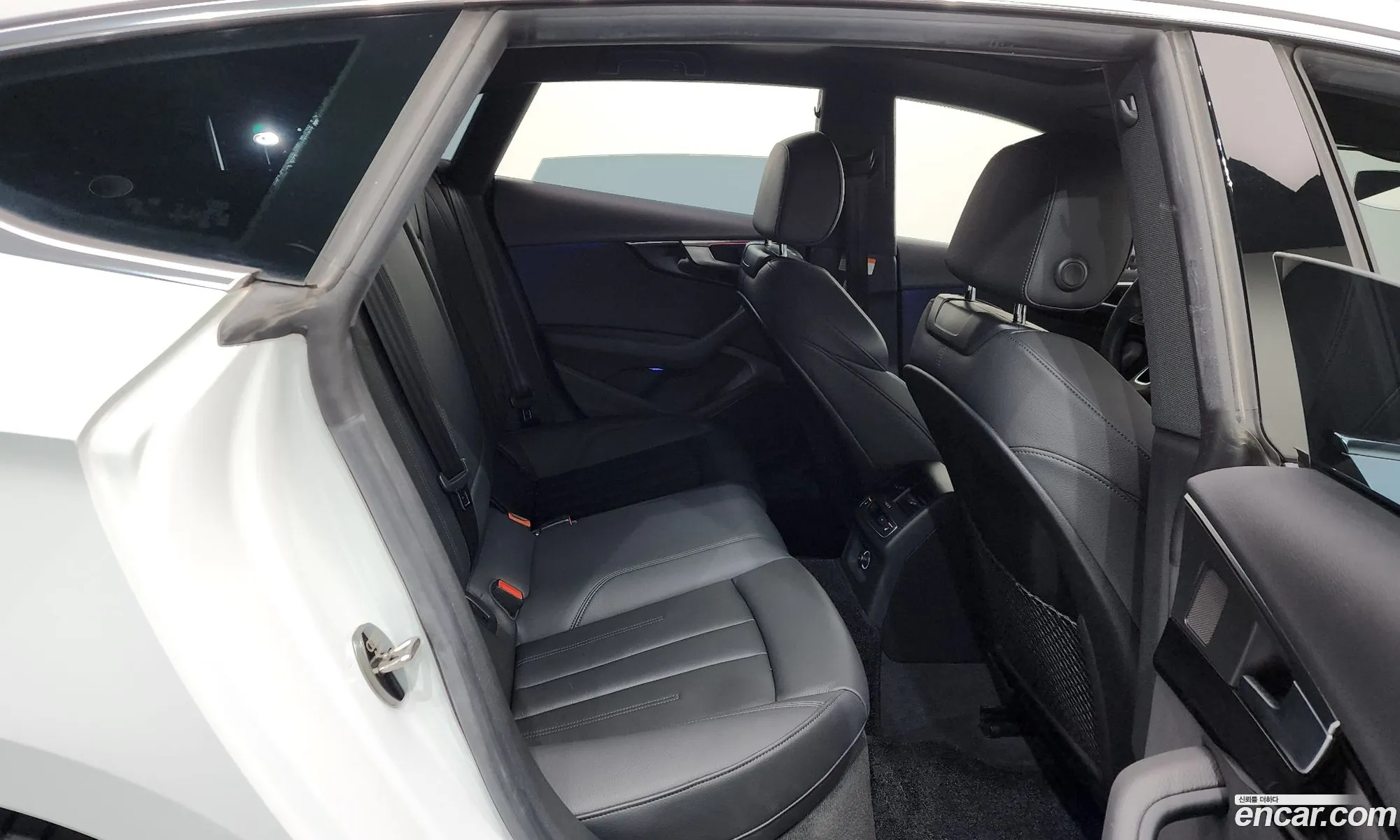 Audi A5 2019 WAUZZZF57KA076698 — 5