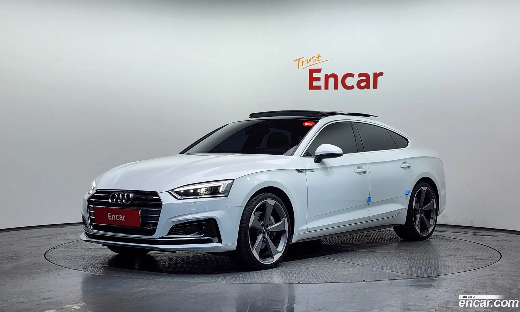 Audi A5 2019 WAUZZZF57KA076698 — 4