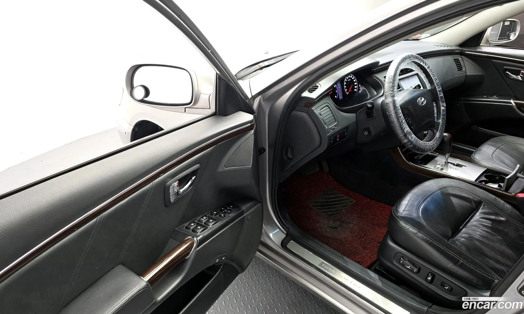 Hyundai Grandeur New Luxury 2009 — 9