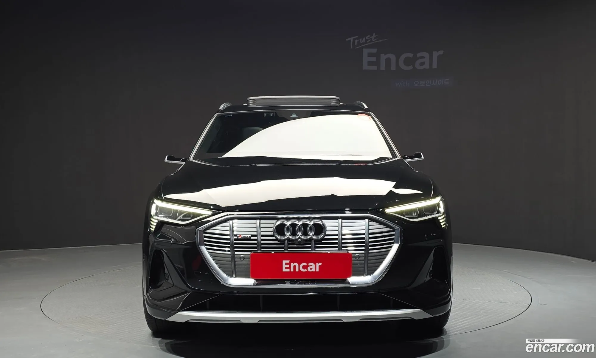 Audi e-tron 2022 — 2