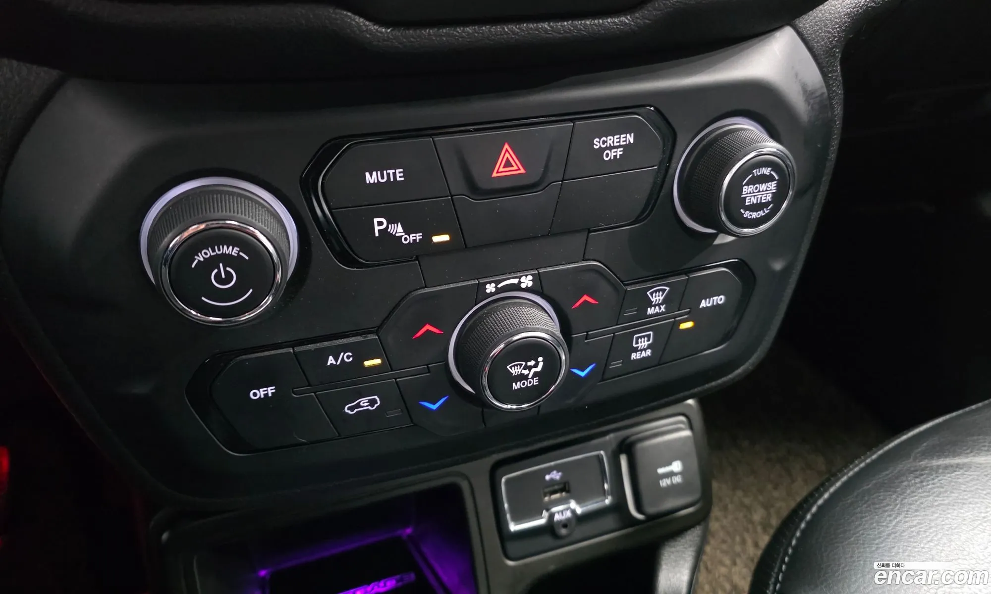 Jeep Renegade 2019 1C4BU0000KPL07493 — 17