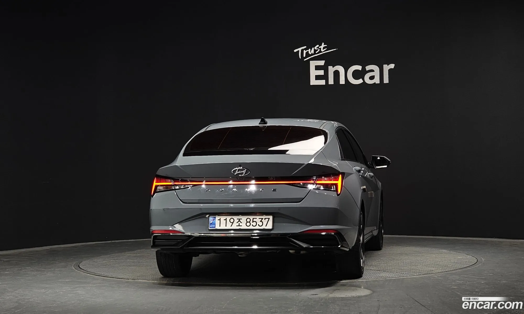 Hyundai Elantra 2021 — 3