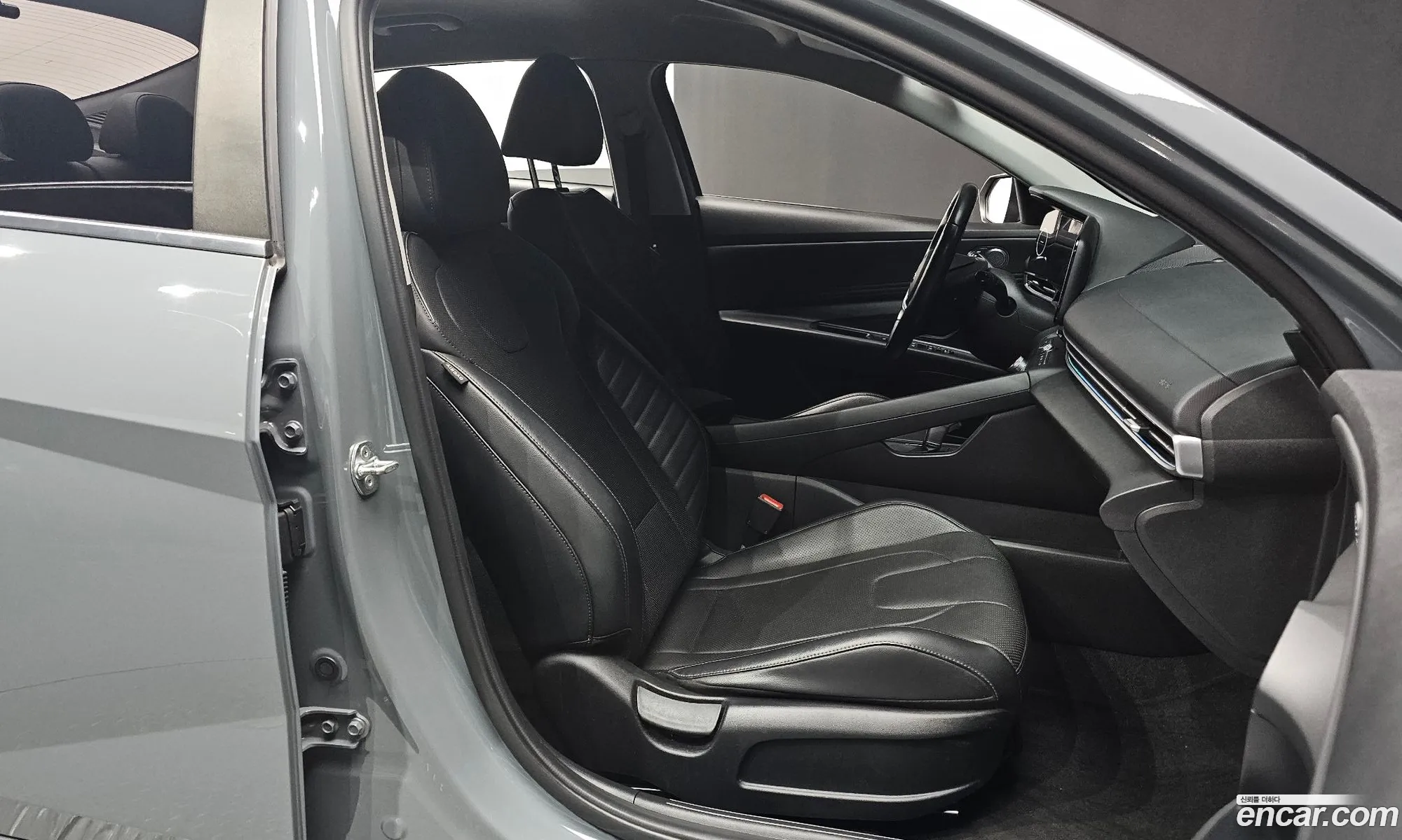 Hyundai Elantra 2021 — 19