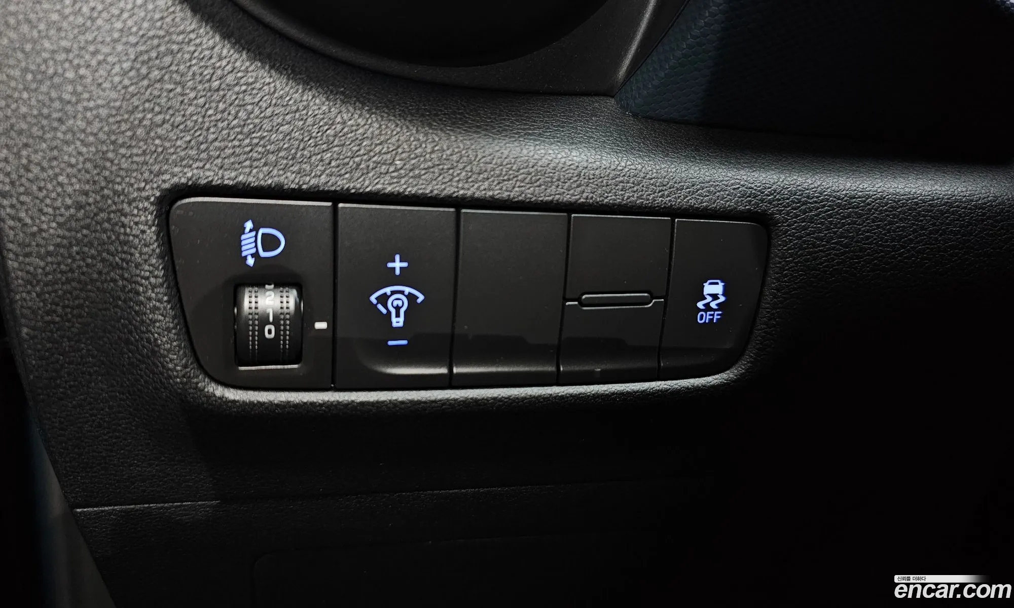 Hyundai Kona 2017 — 8