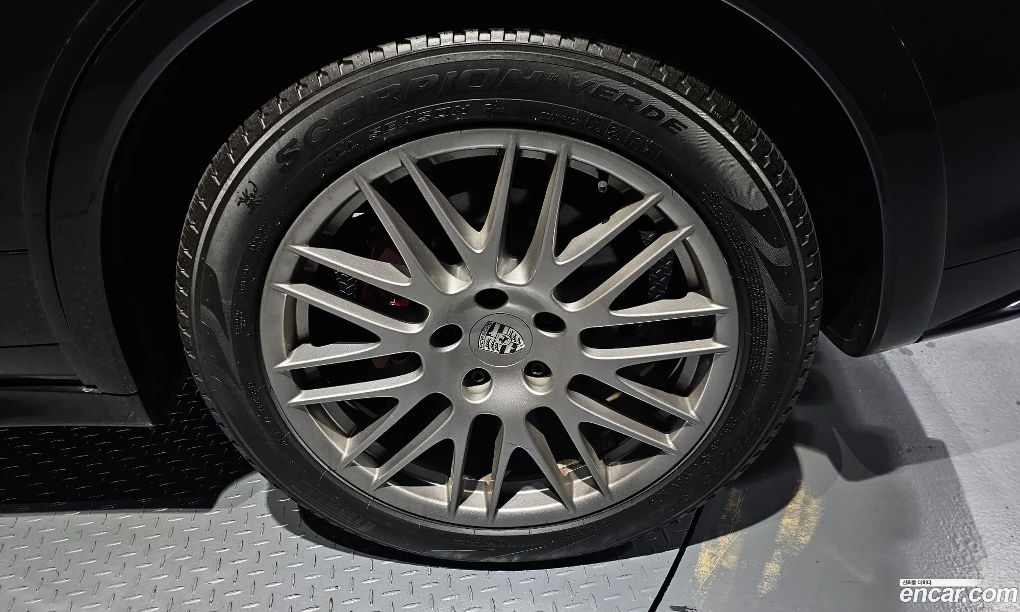 Porsche Cayenne 2012 WP1AD2927DLA70770 — 18