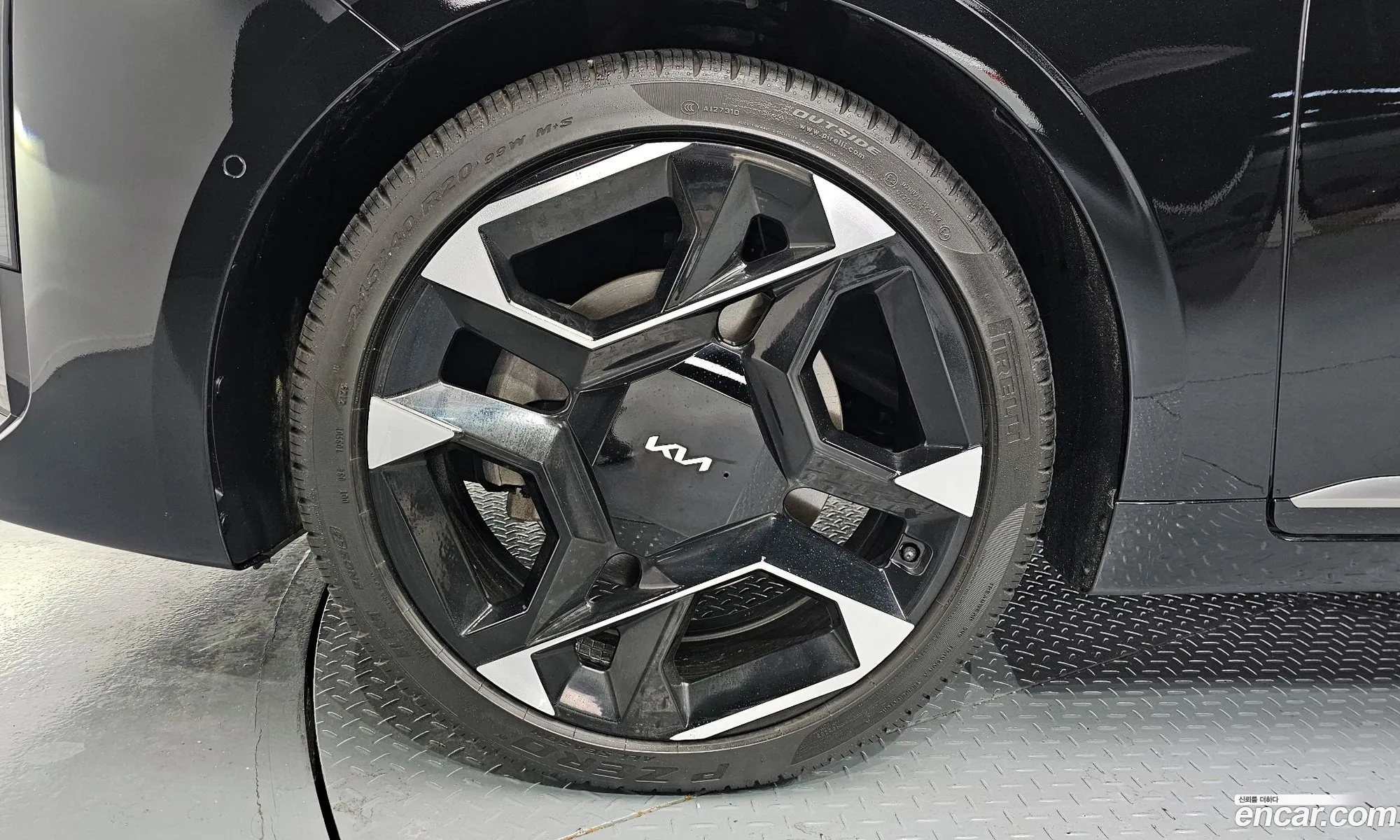 Kia K8 2024 — 10