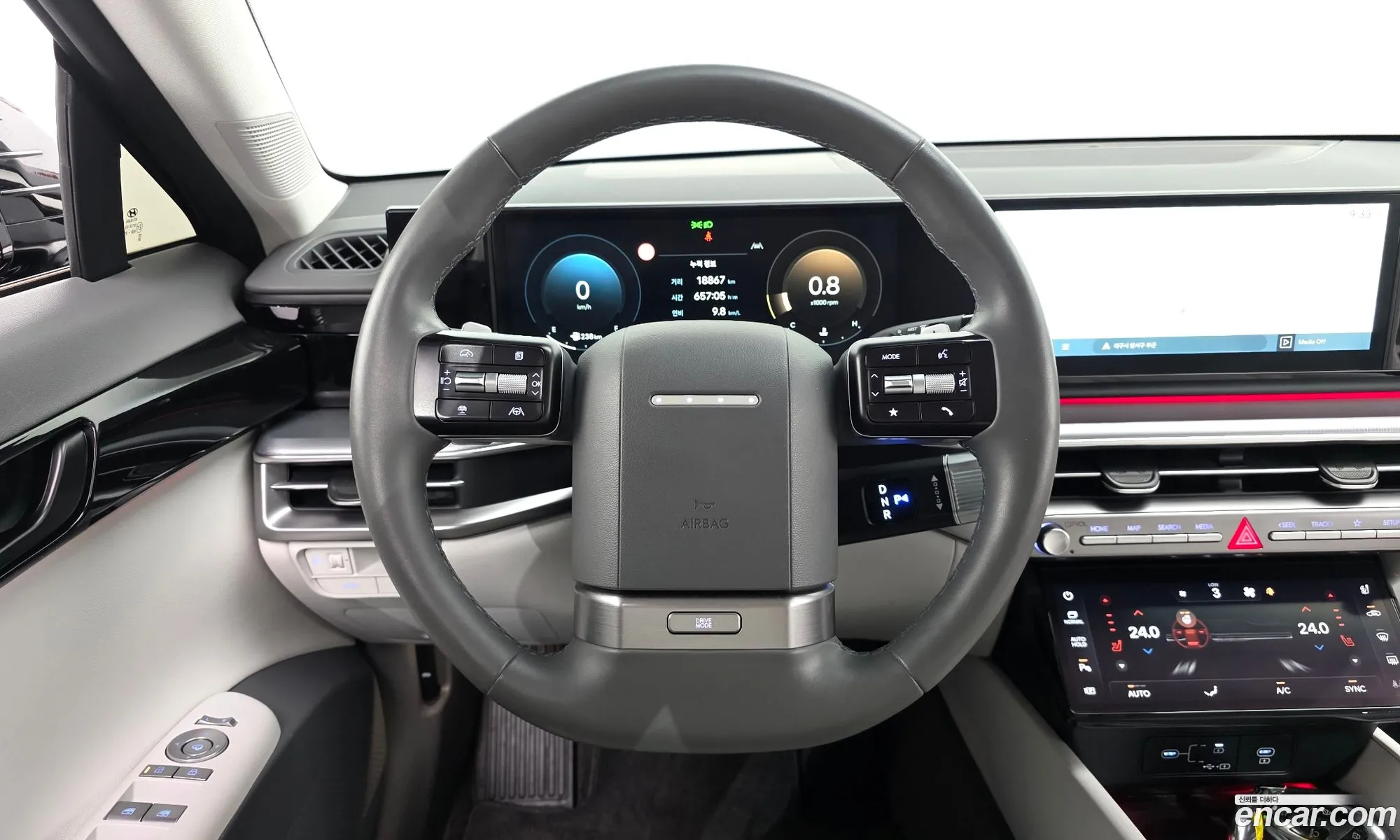 Hyundai Grandeur 2023 — 15