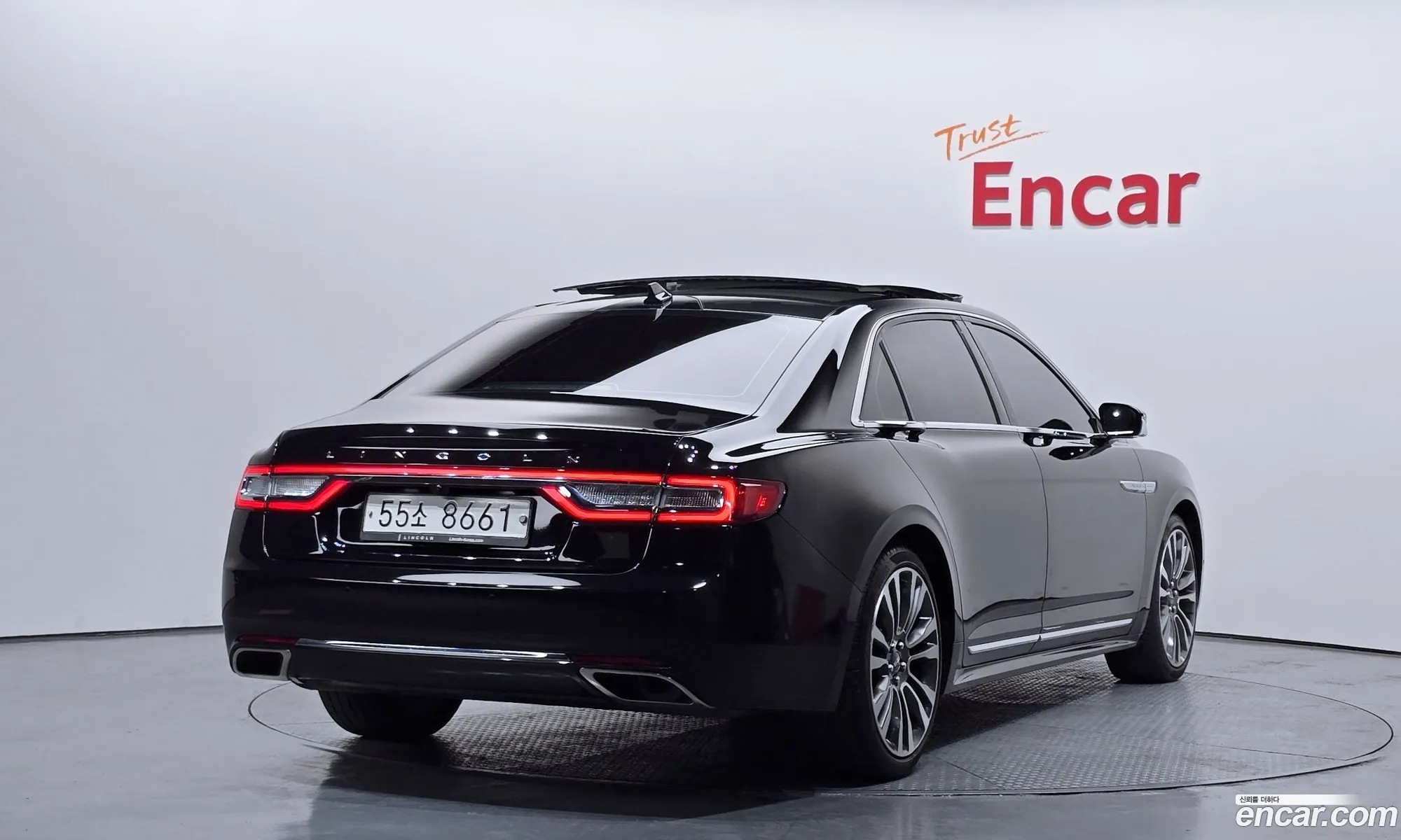 Lincoln Continental 10th Gen 2019 — 11
