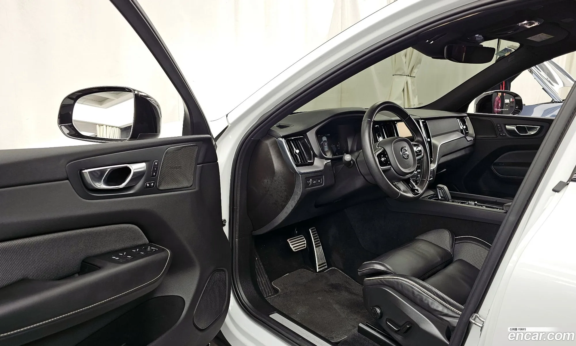 Volvo XC60 2020 — 7