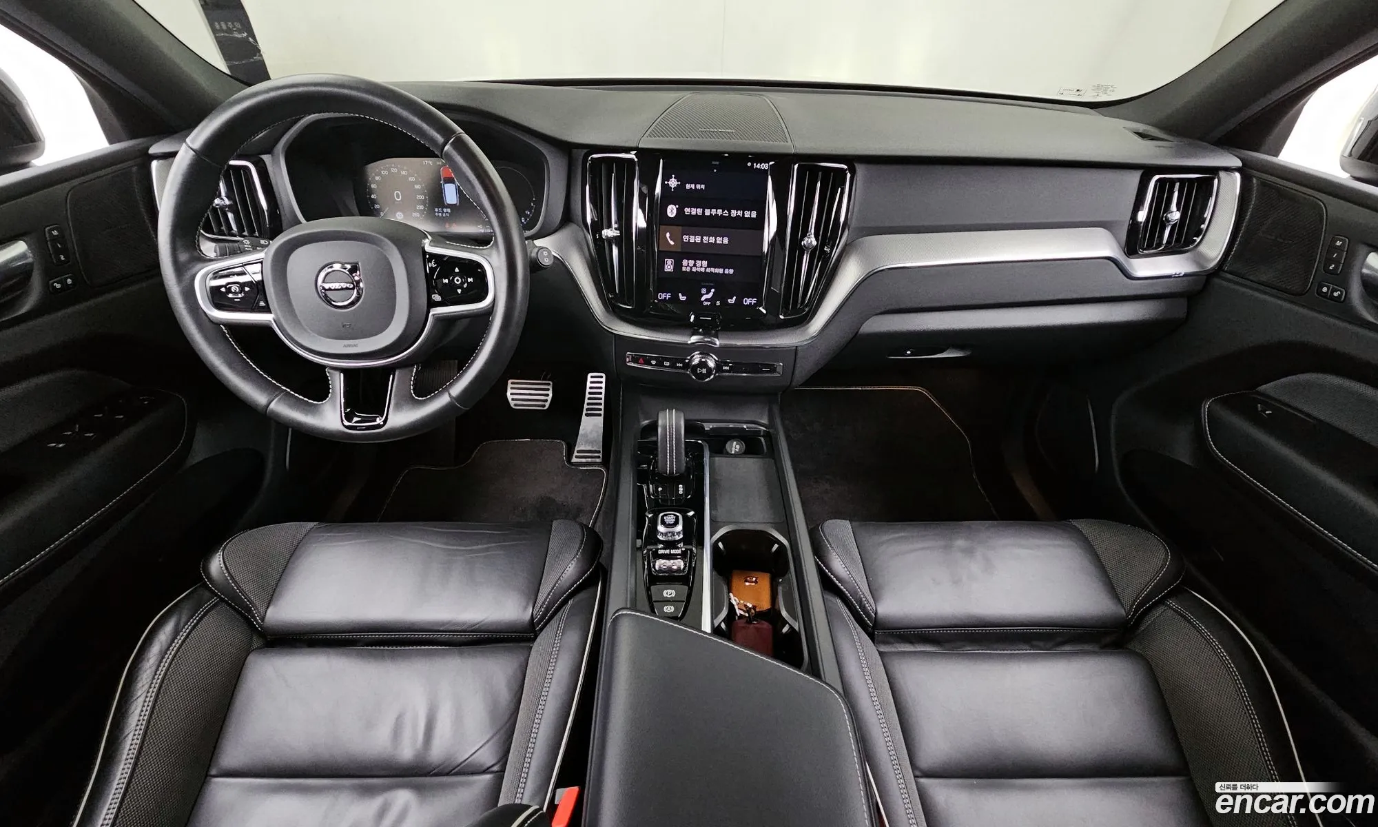 Volvo XC60 2020 — 2