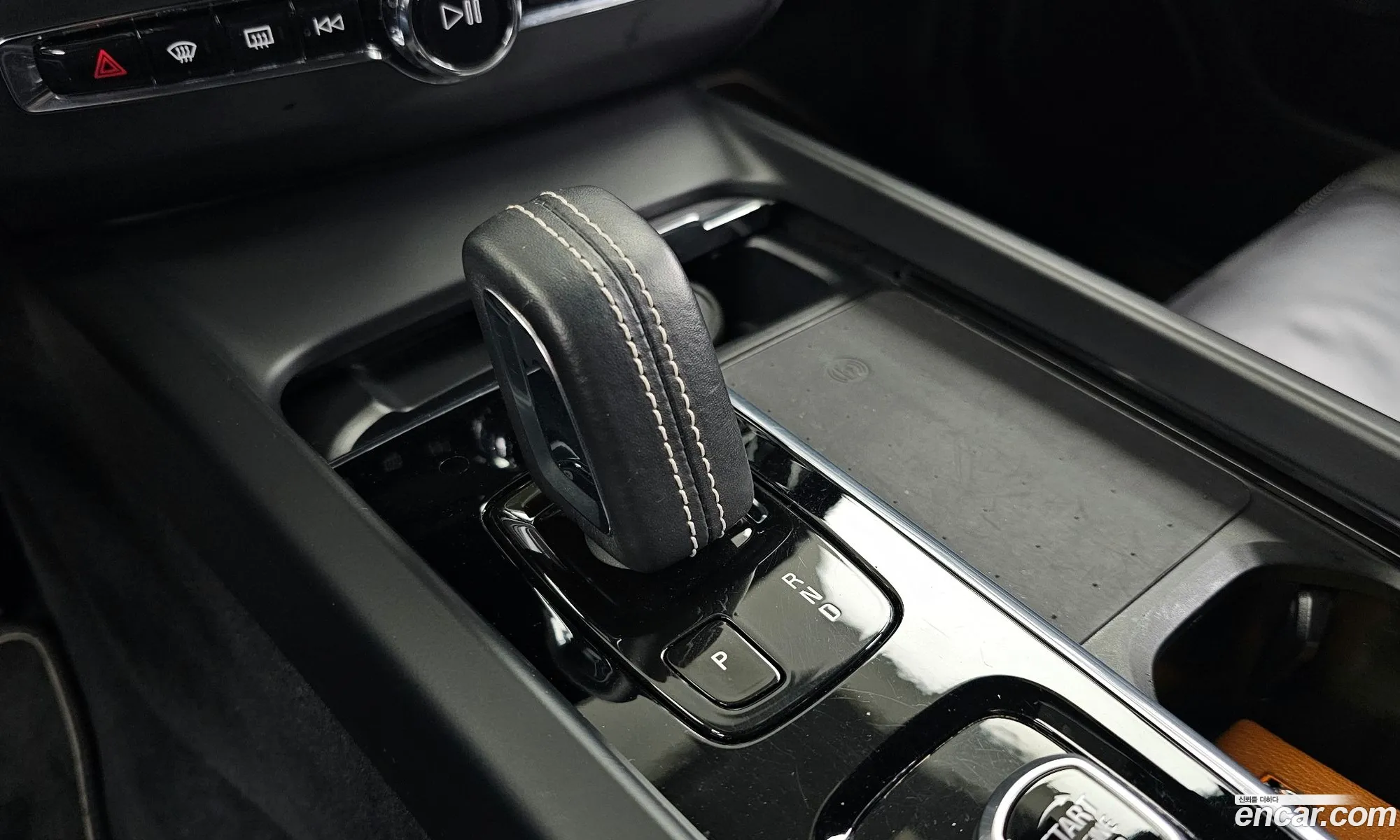 Volvo XC60 2020 — 6