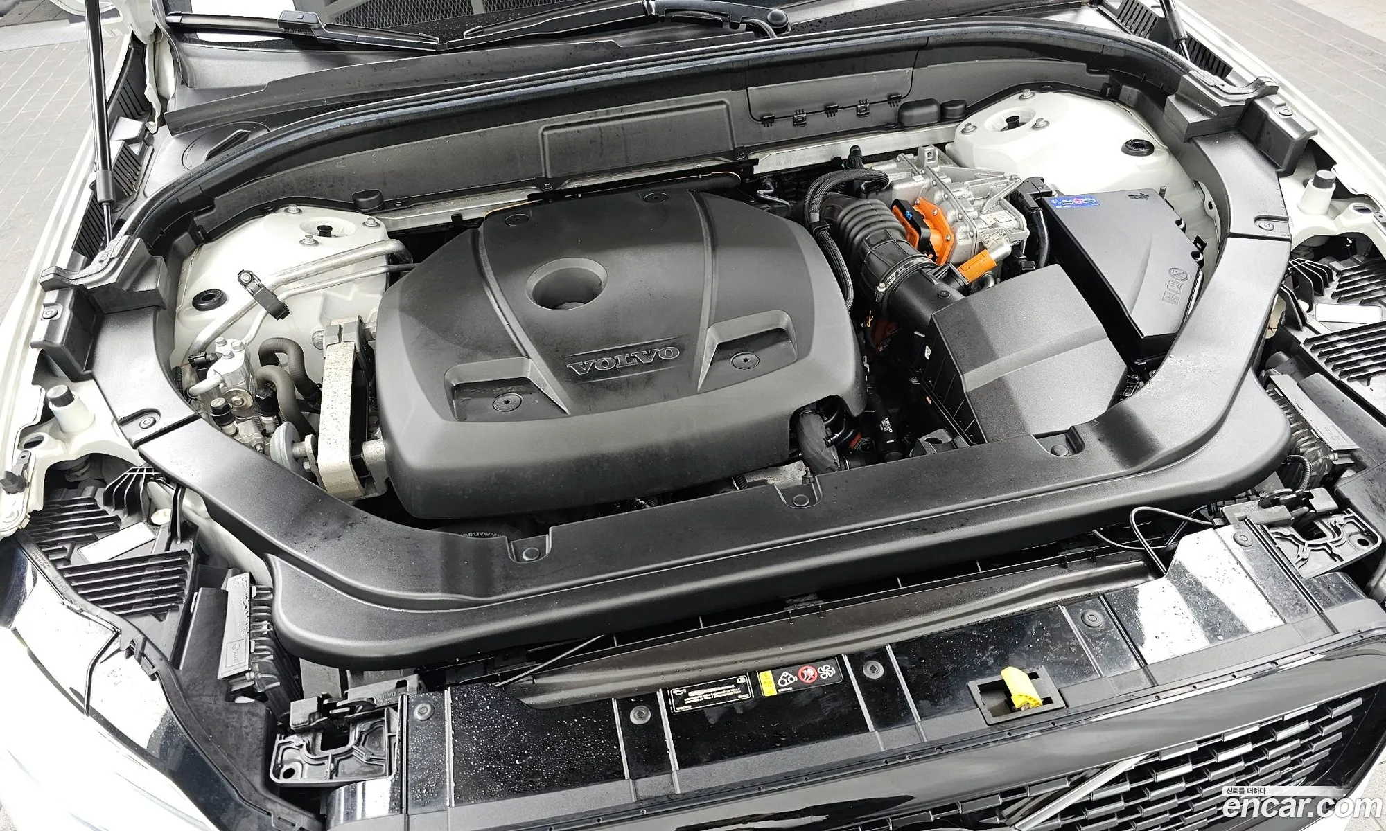 Volvo XC60 2020 — 8