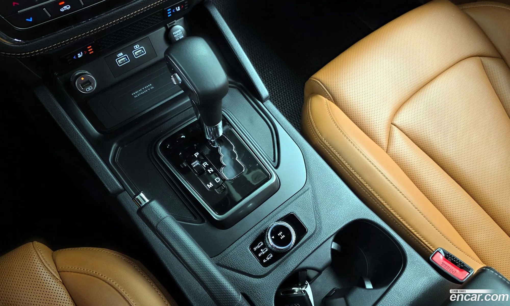 KG Mobility (SsangYong) Rexton Sports Khan 2022 — 12