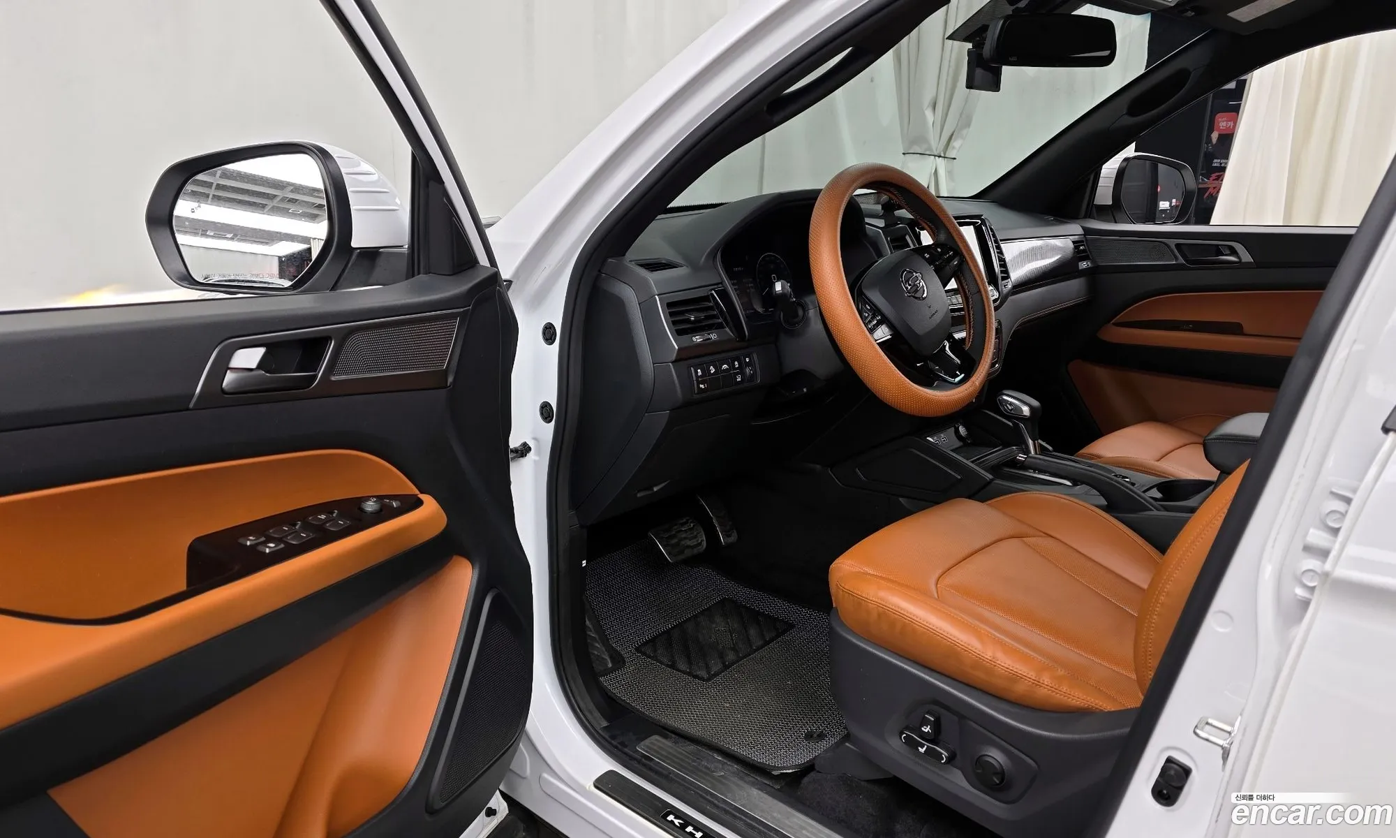 KG Mobility (SsangYong) Rexton Sports Khan 2022 — 6