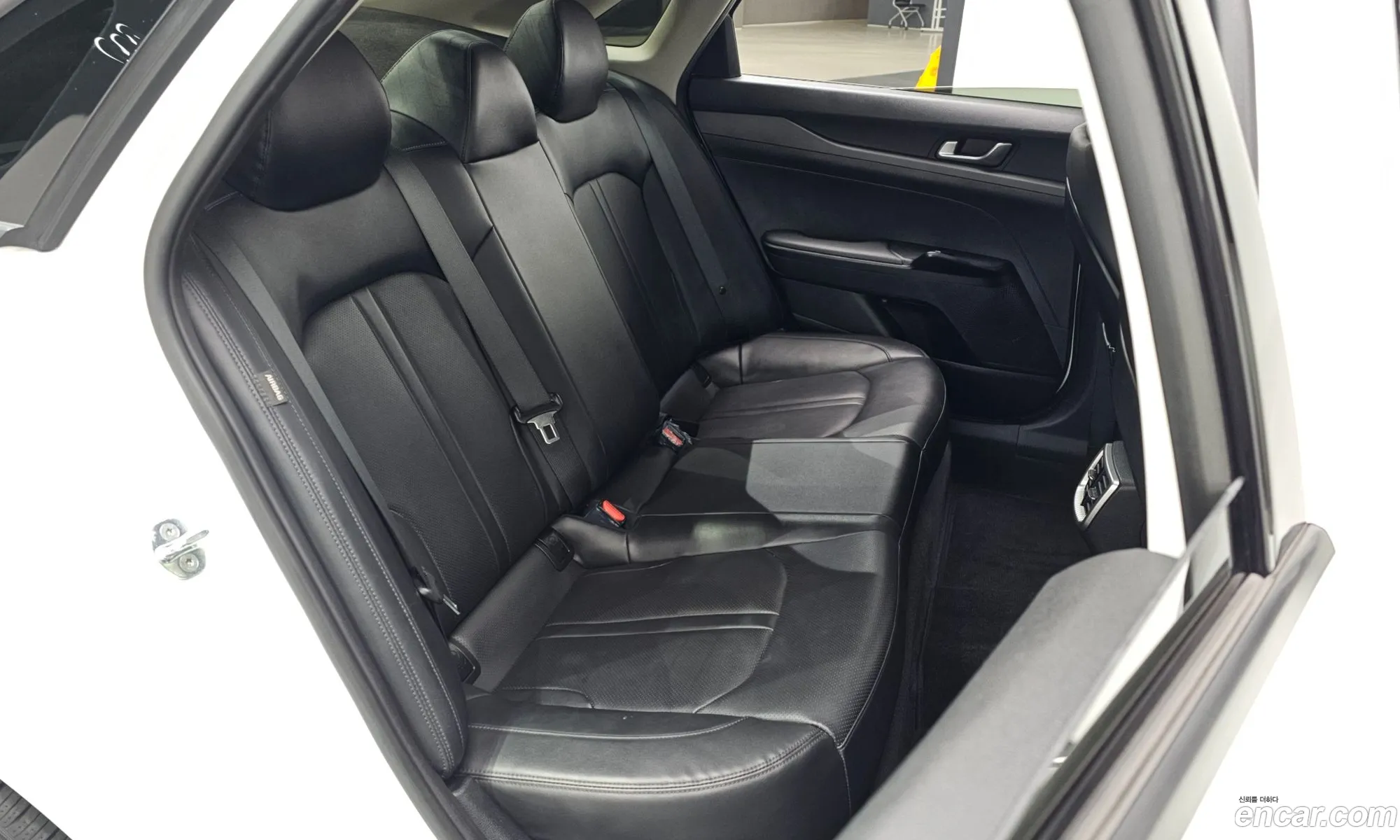 Kia K5 2022 — 14