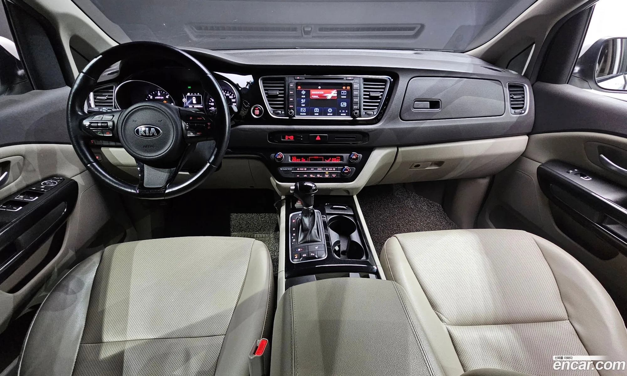 Kia Carnival 2014 — 20