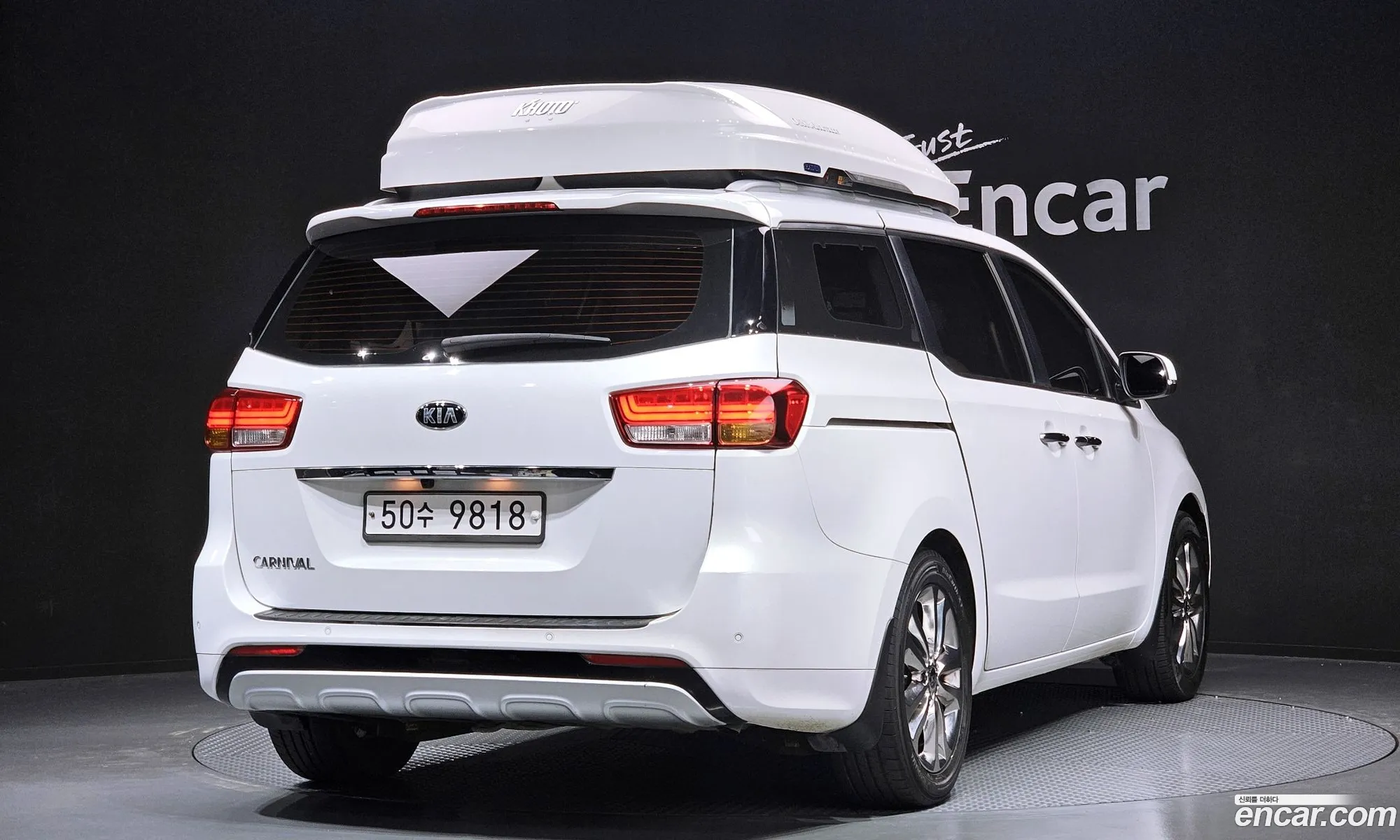 Kia Carnival 2014 — 9