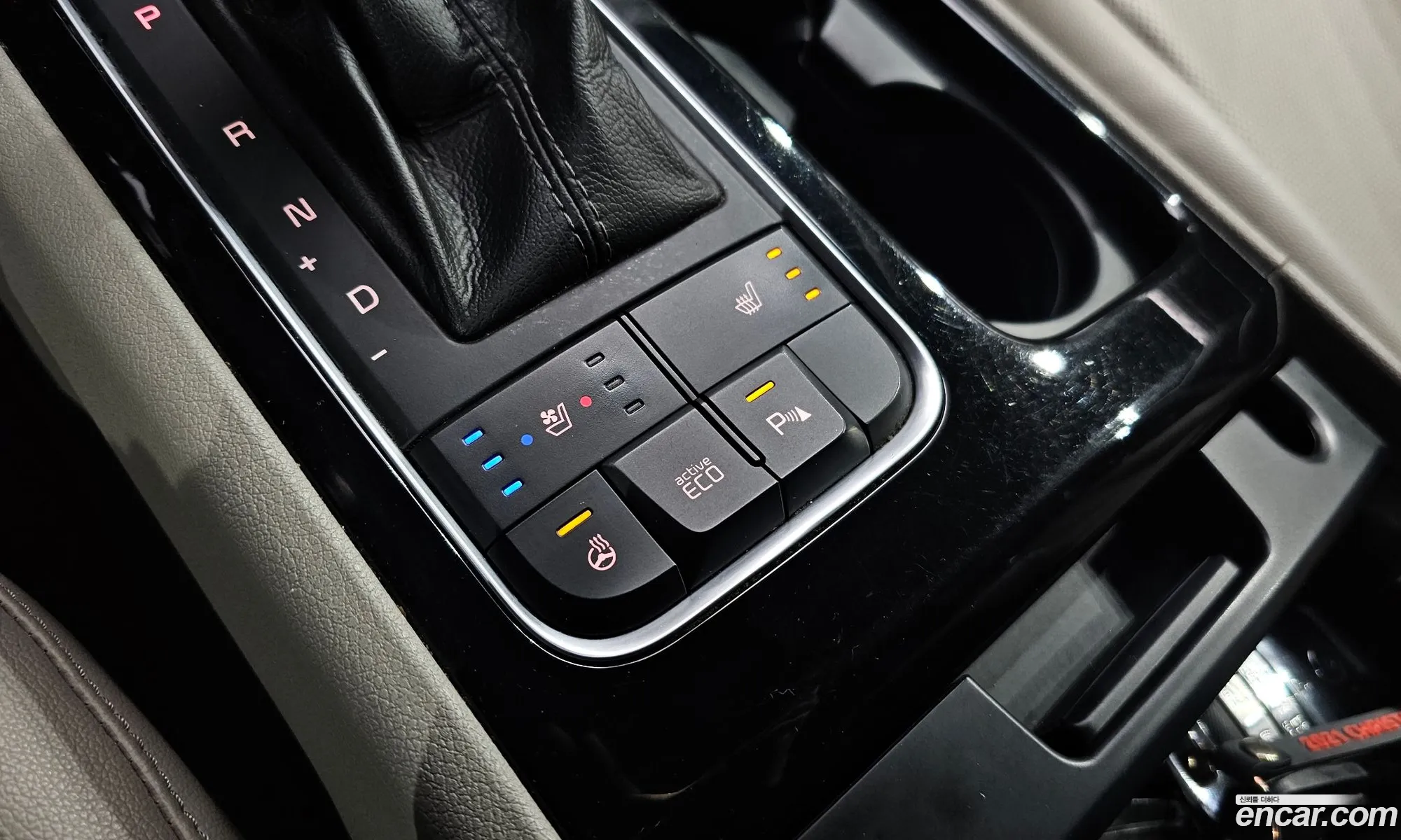Kia Carnival 2014 — 12