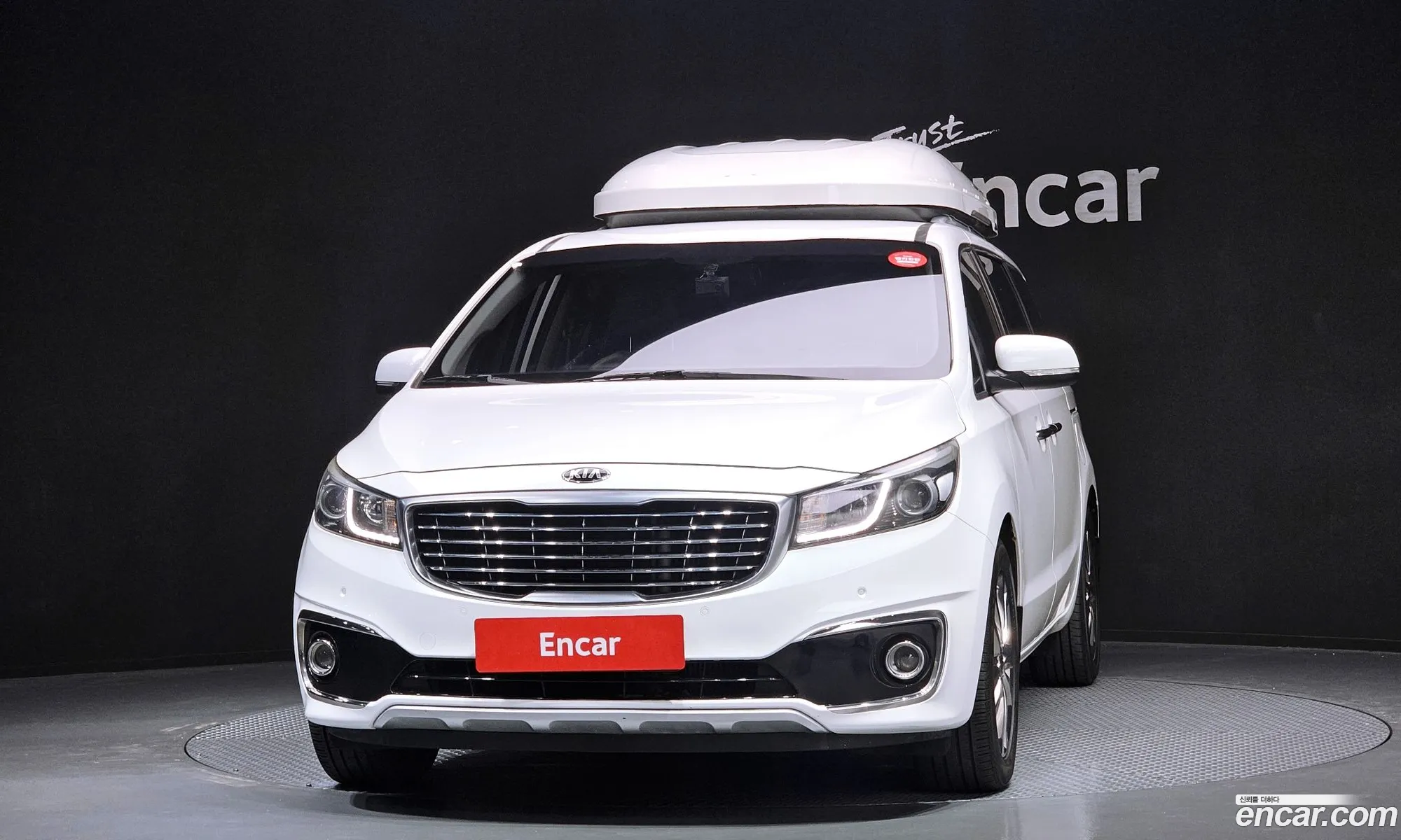 Kia Carnival 2014 — 16