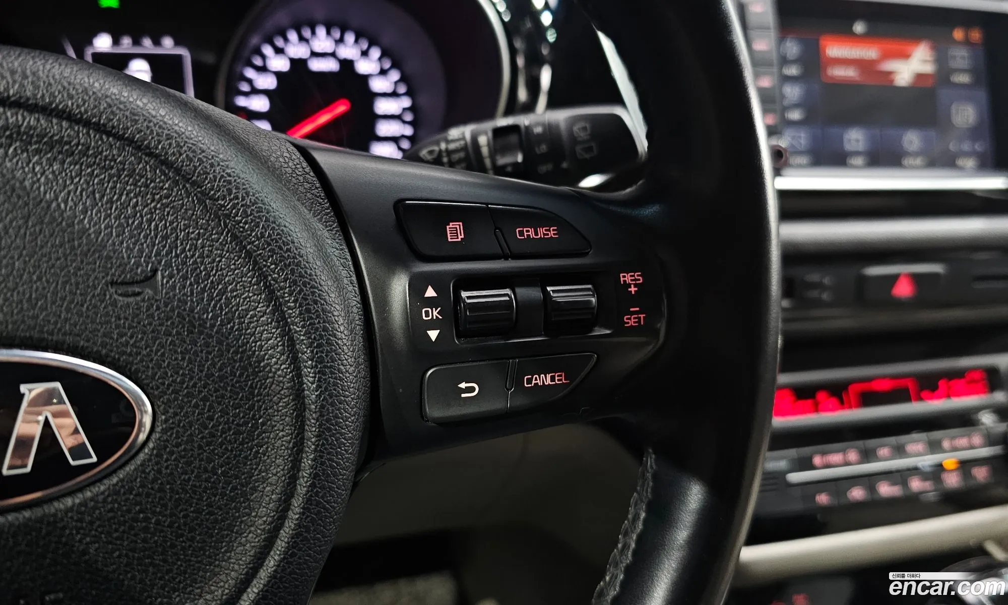 Kia Carnival 2014 — 14