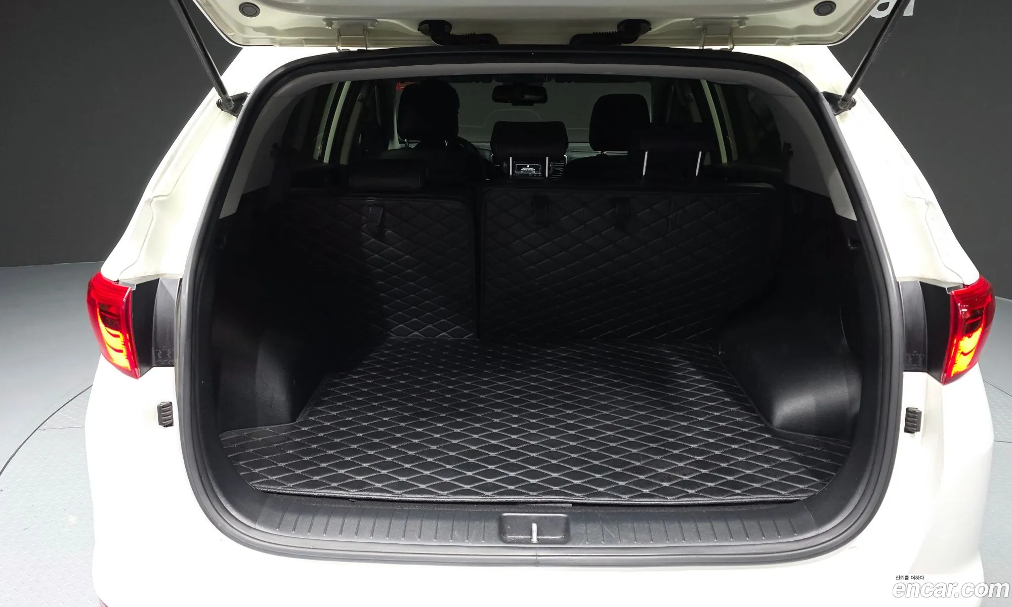 Kia Sportage 2016 — 17
