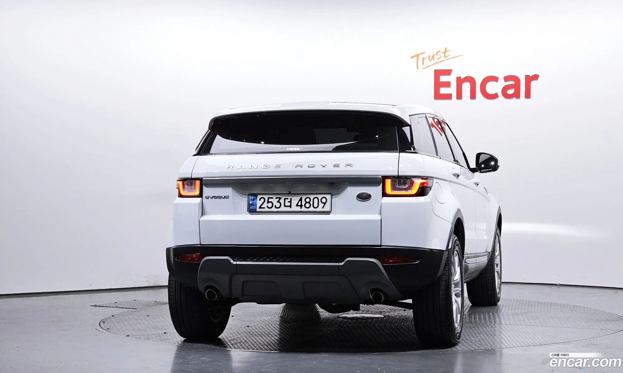 Land Rover Range Rover Evoque 2017 — 10