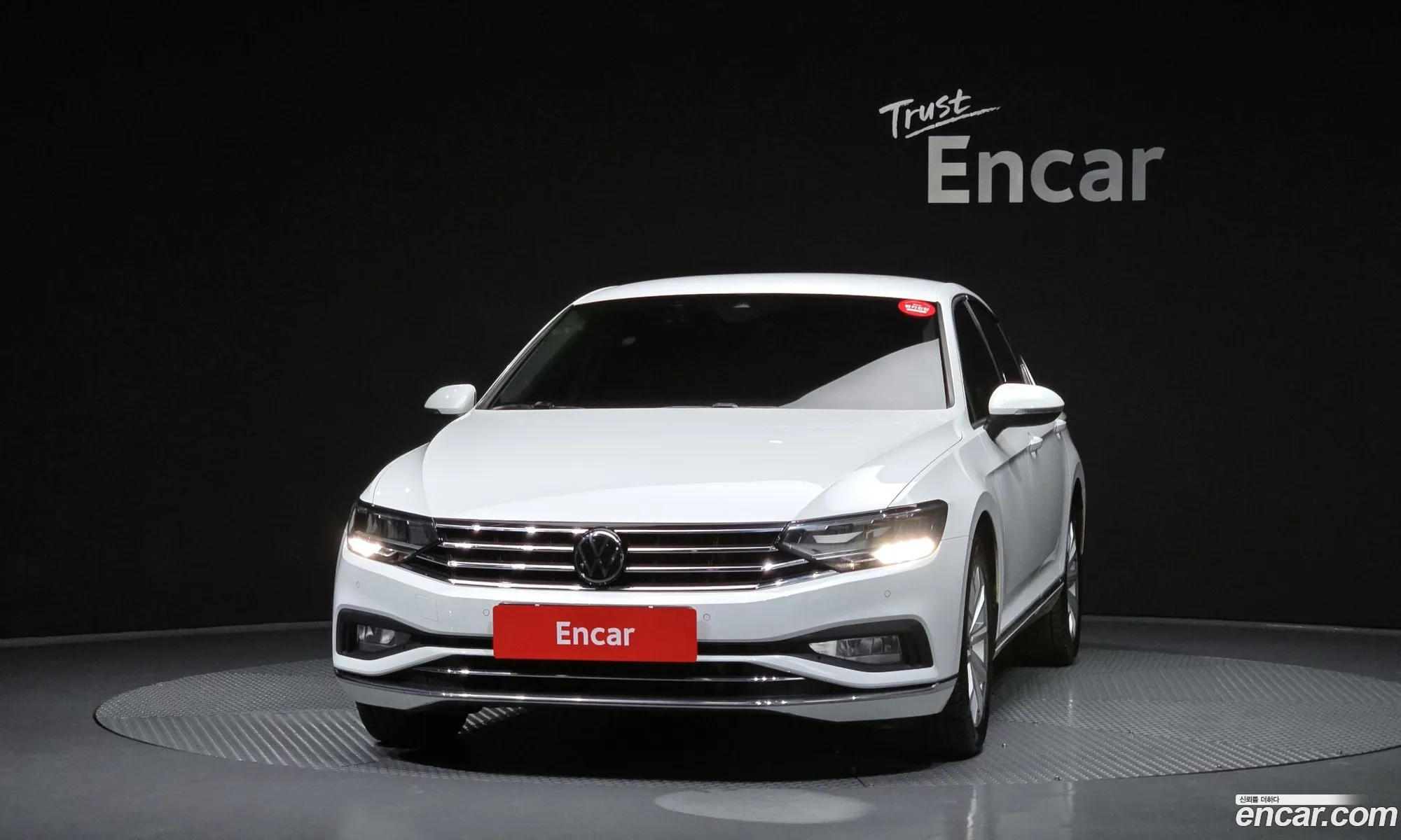 Volkswagen Passat GT 2021 — 18