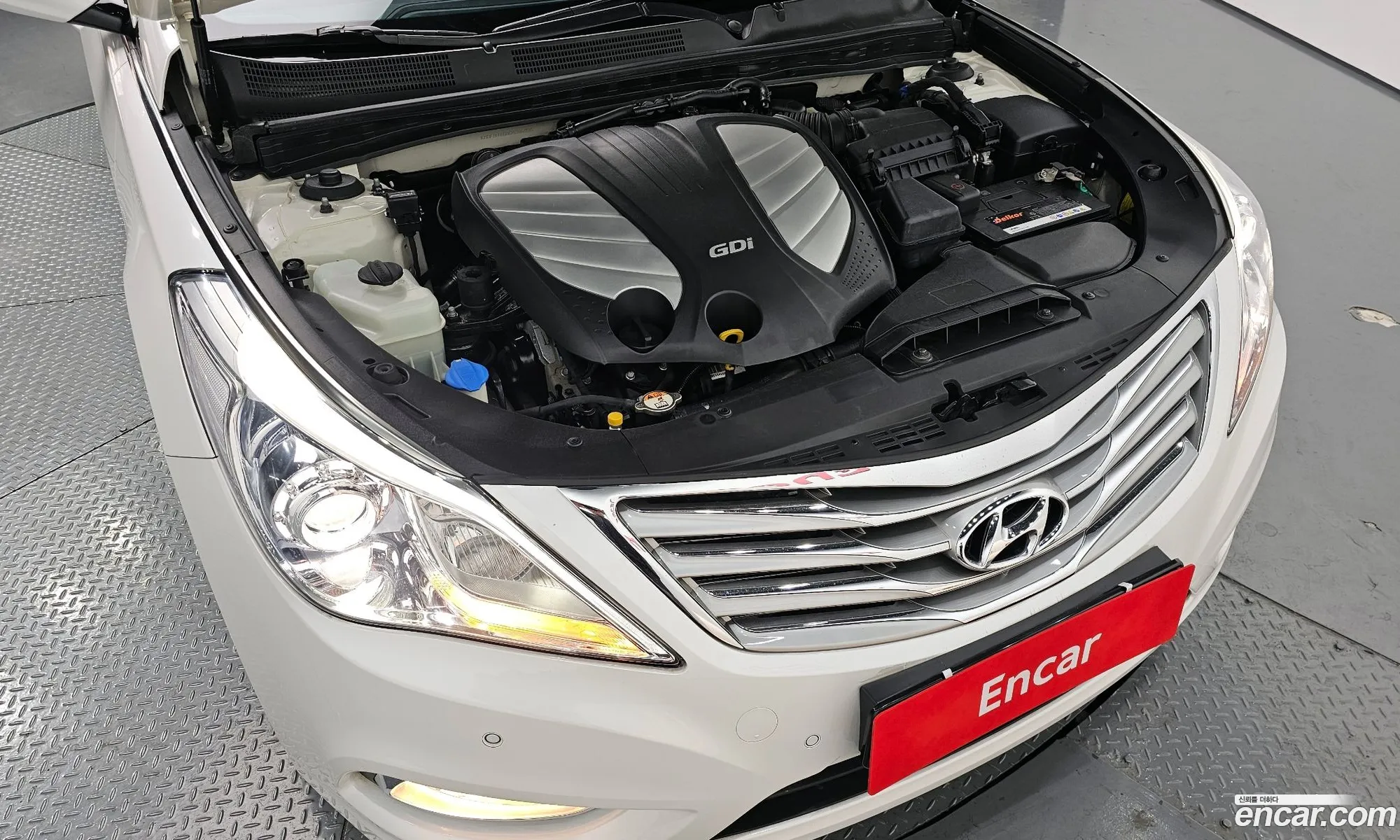Hyundai Grandeur HG 2012 — 21