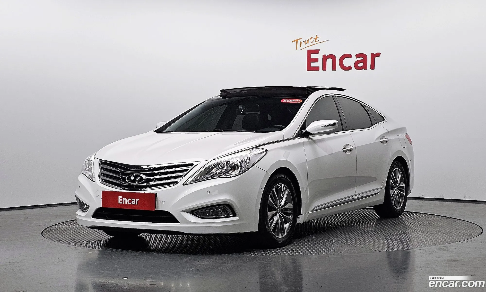 Hyundai Grandeur HG 2012 — 14