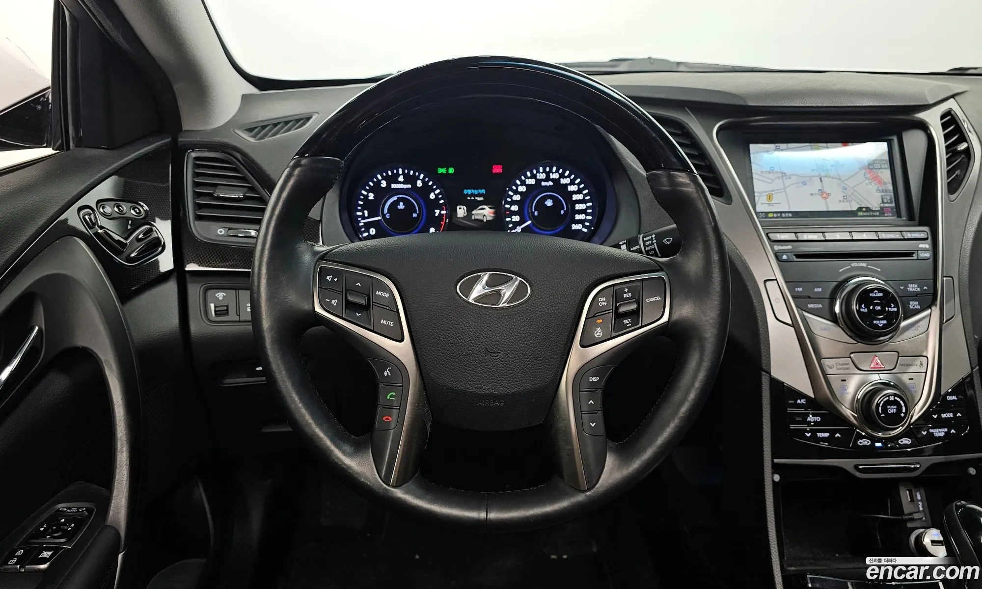Hyundai Grandeur HG 2012 — 4