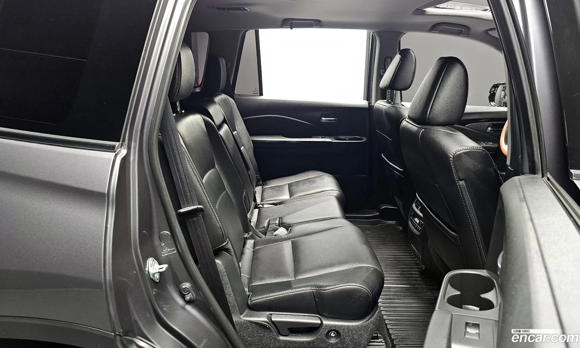 Honda Pilot 2018 5FNYF6850JB200048 — 7